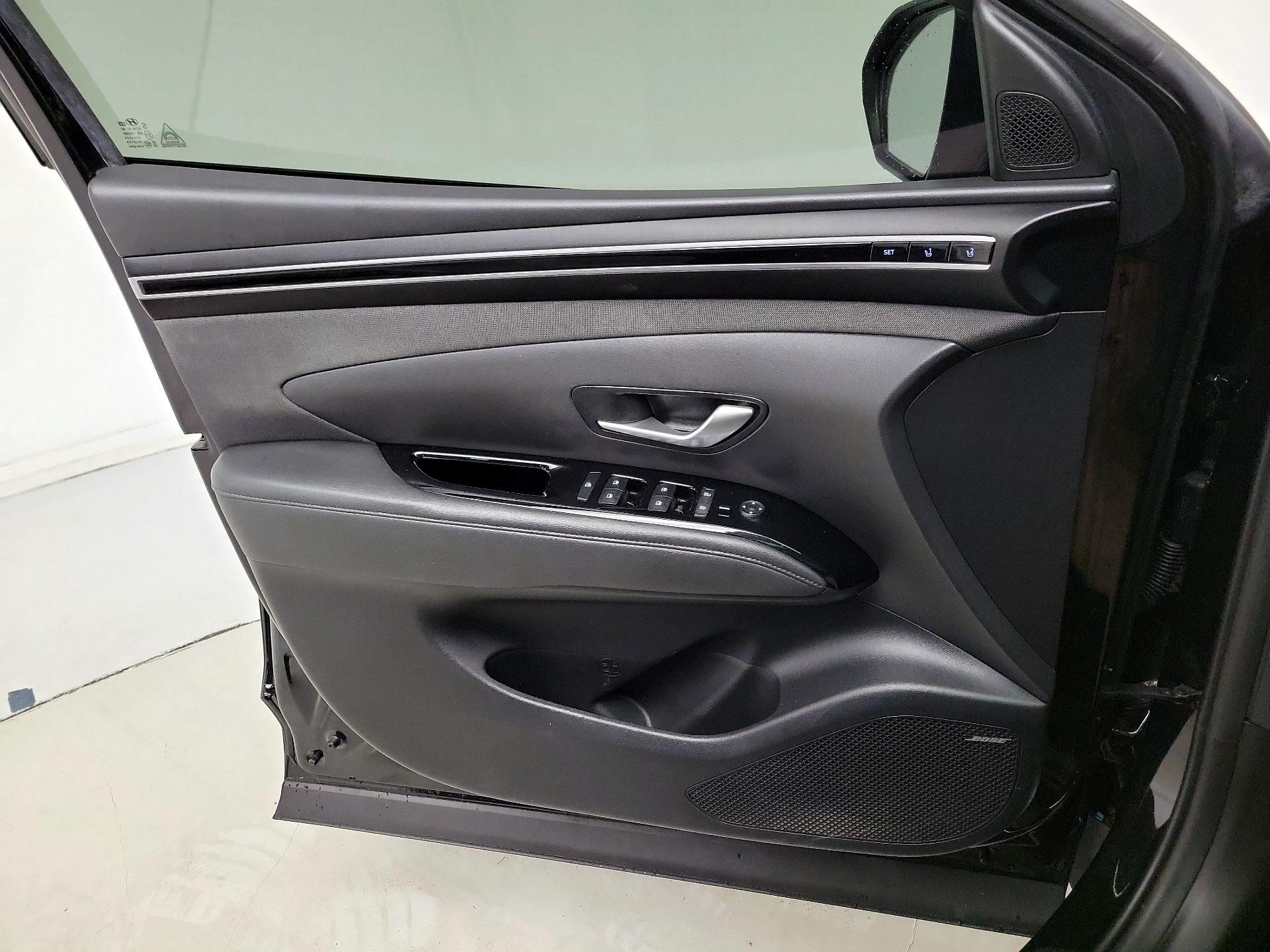 Thumbnail: 2022 Hyundai Tucson - 12