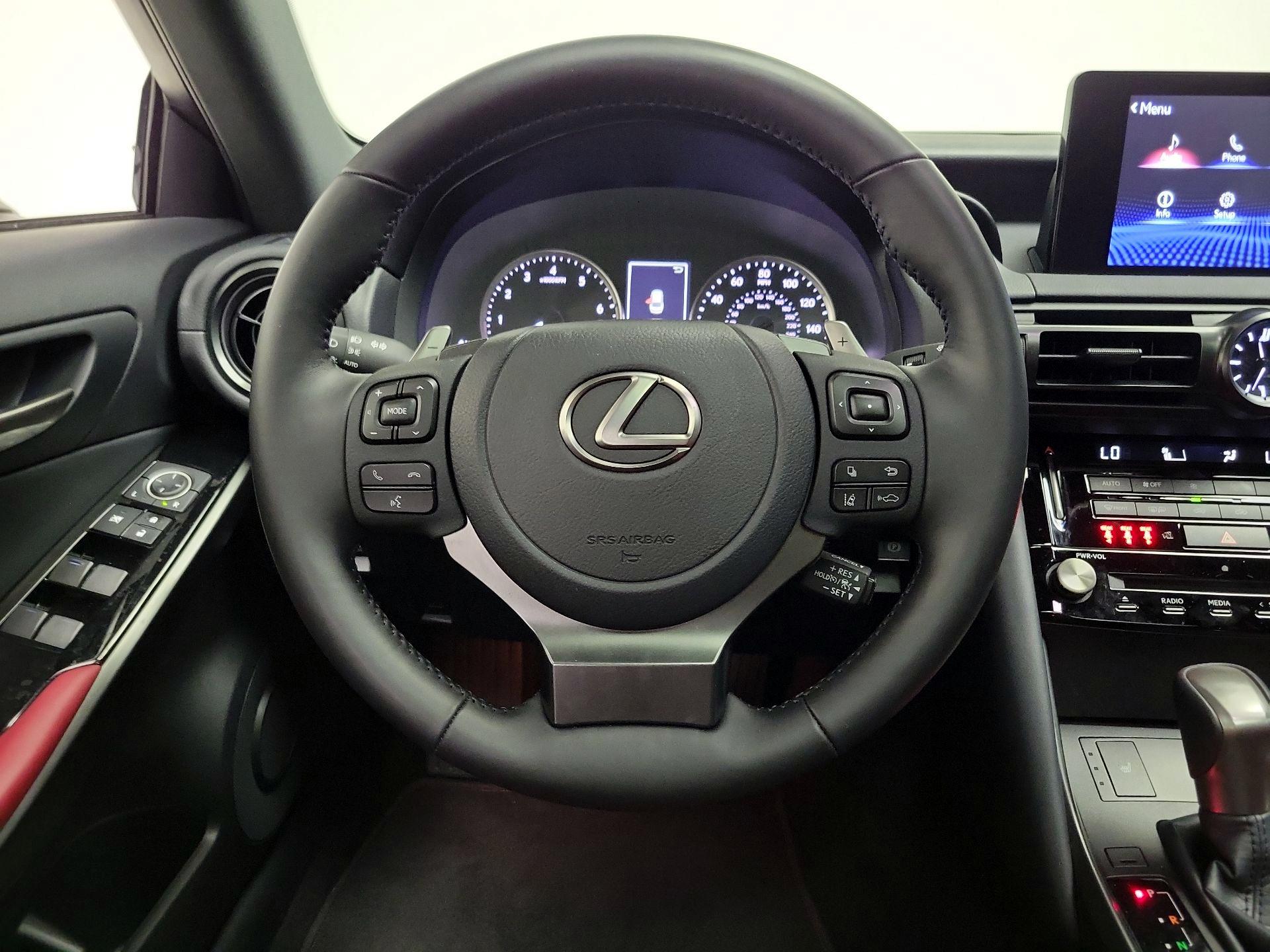 Thumbnail: 2024 Lexus IS - 10