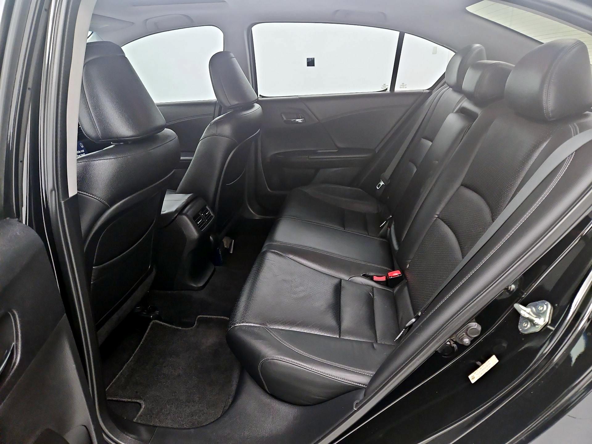 Thumbnail: 2013 Honda Accord - 20