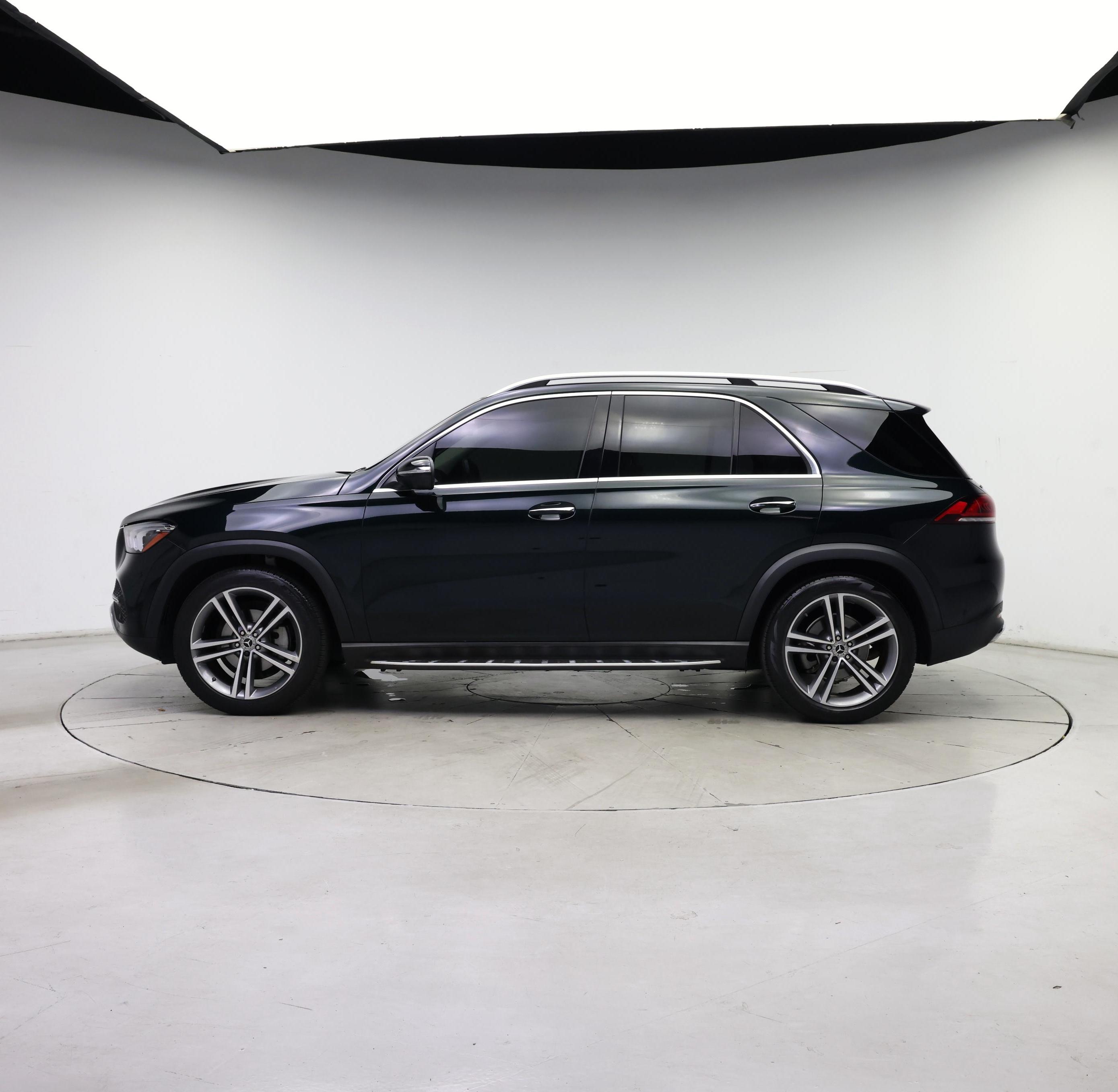 Thumbnail: 2022 Mercedes-Benz GLE - 3