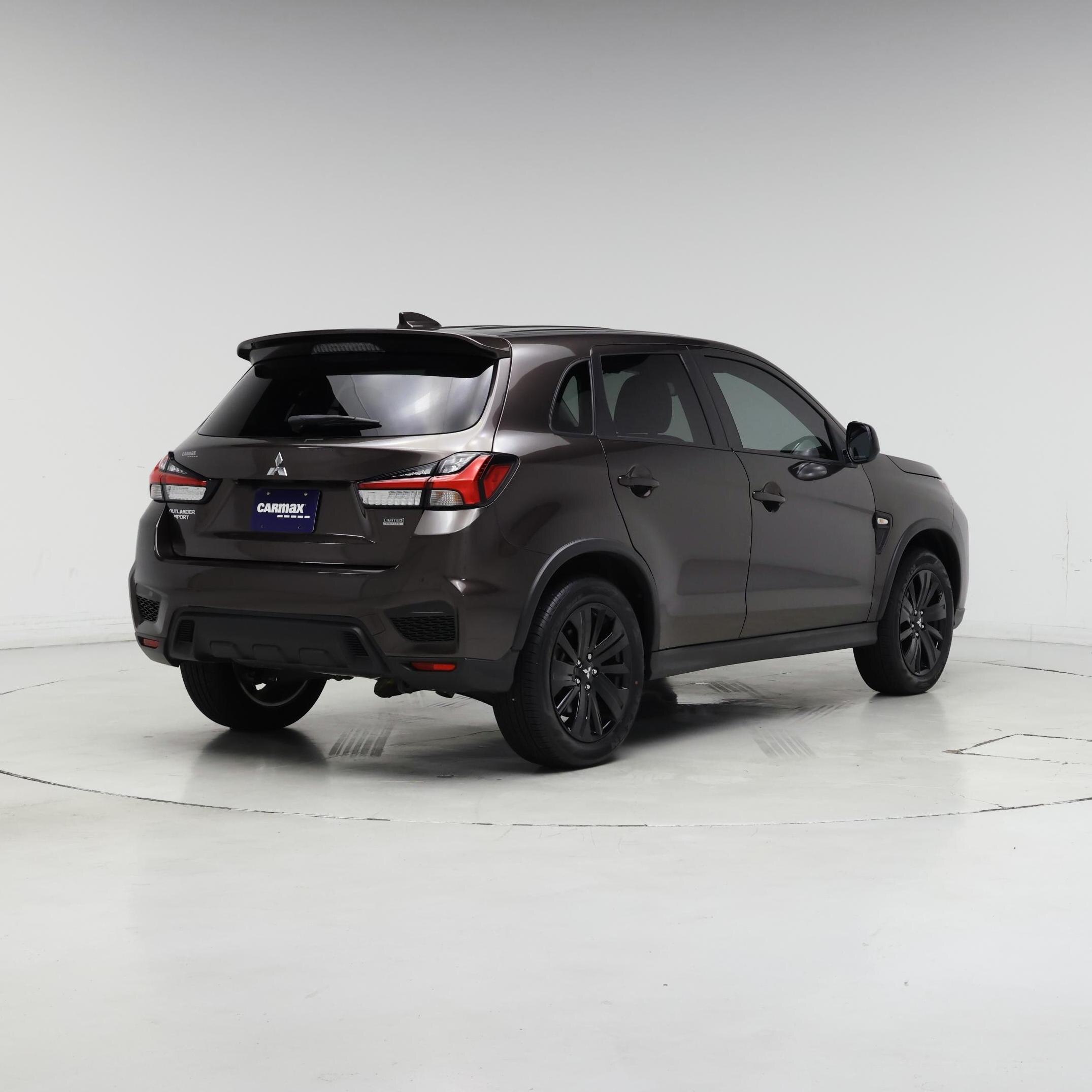 Thumbnail: 2022 Mitsubishi Outlander Sport - 8