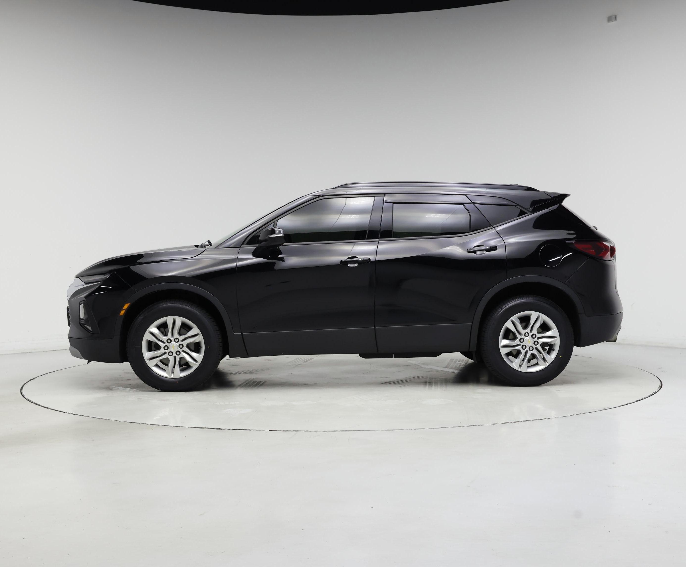 Thumbnail: 2019 Chevrolet Blazer - 3