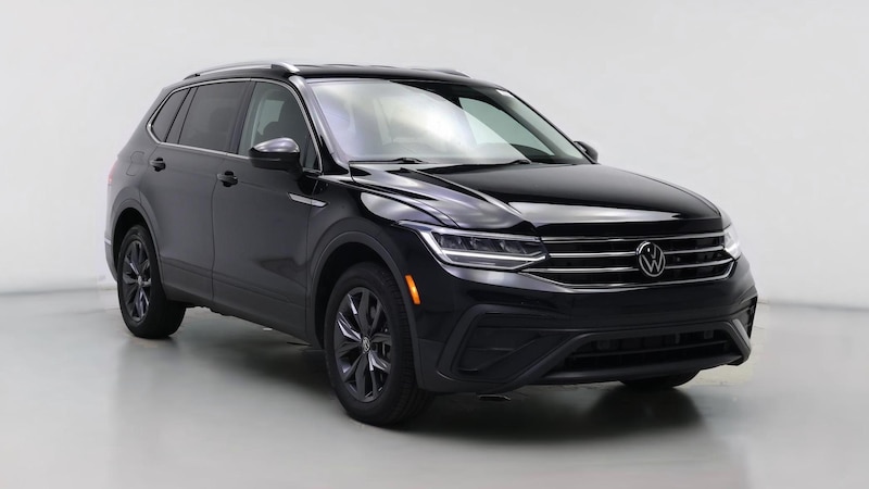 2022 Volkswagen Tiguan SE Hero Image