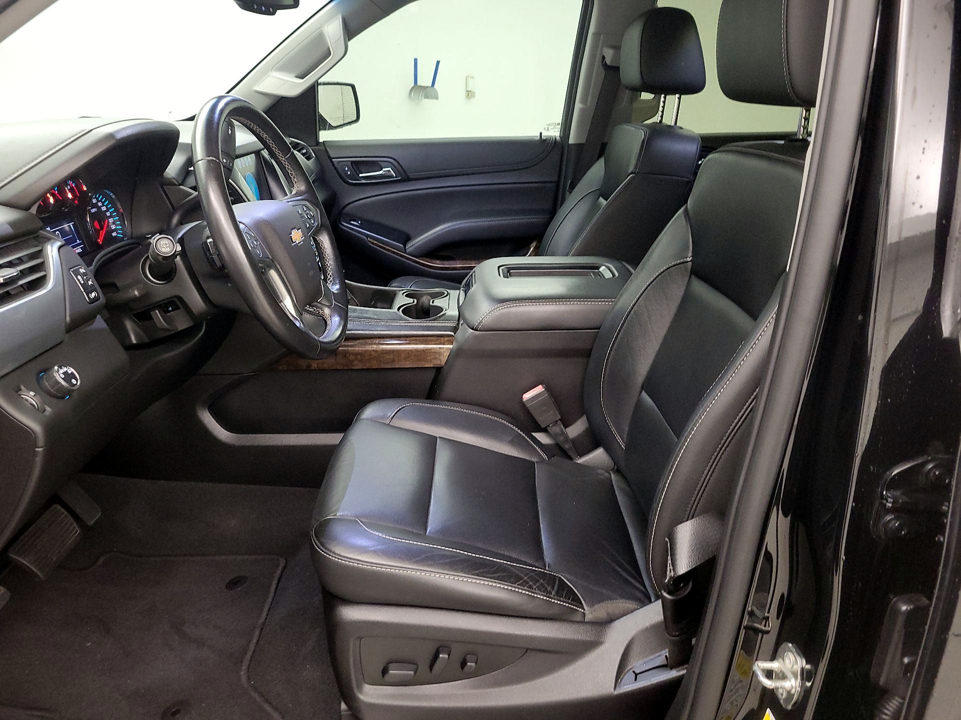 Thumbnail: 2019 Chevrolet Tahoe - 9