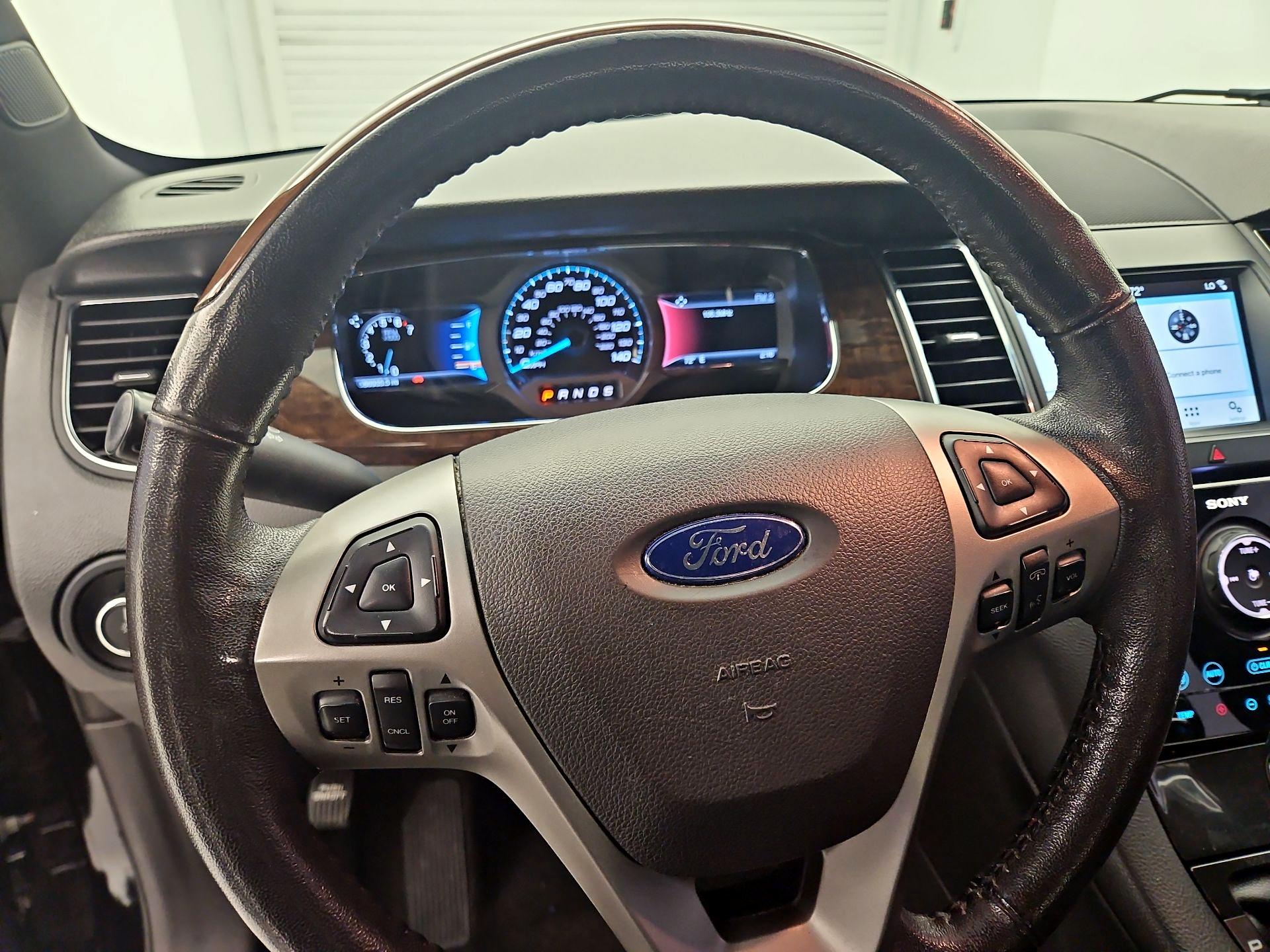 Thumbnail: 2017 Ford Taurus - 10