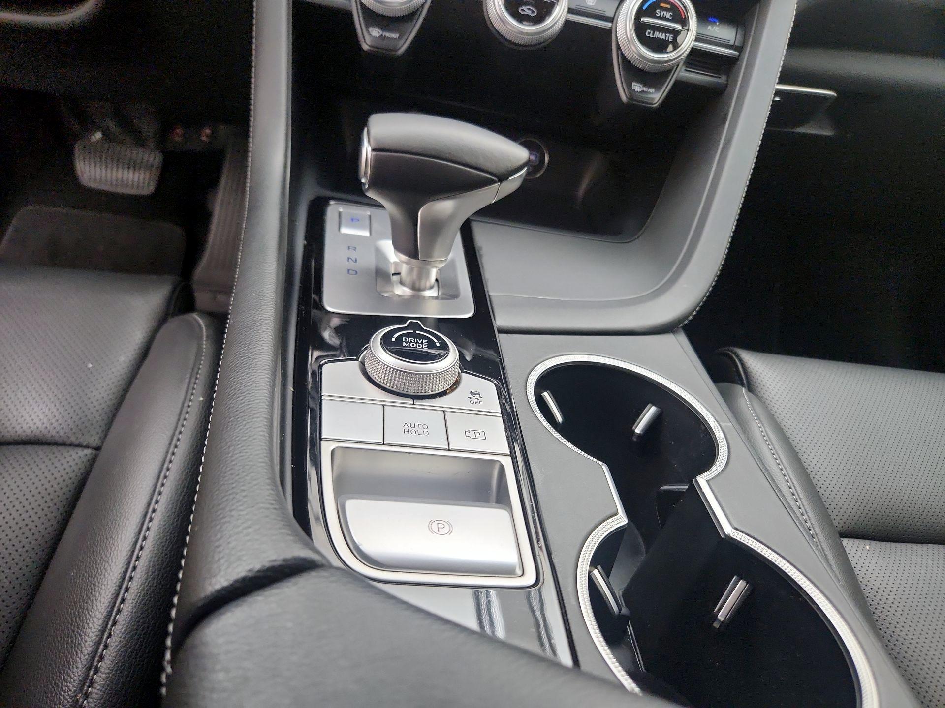 Thumbnail: 2022 Genesis G70 - 18