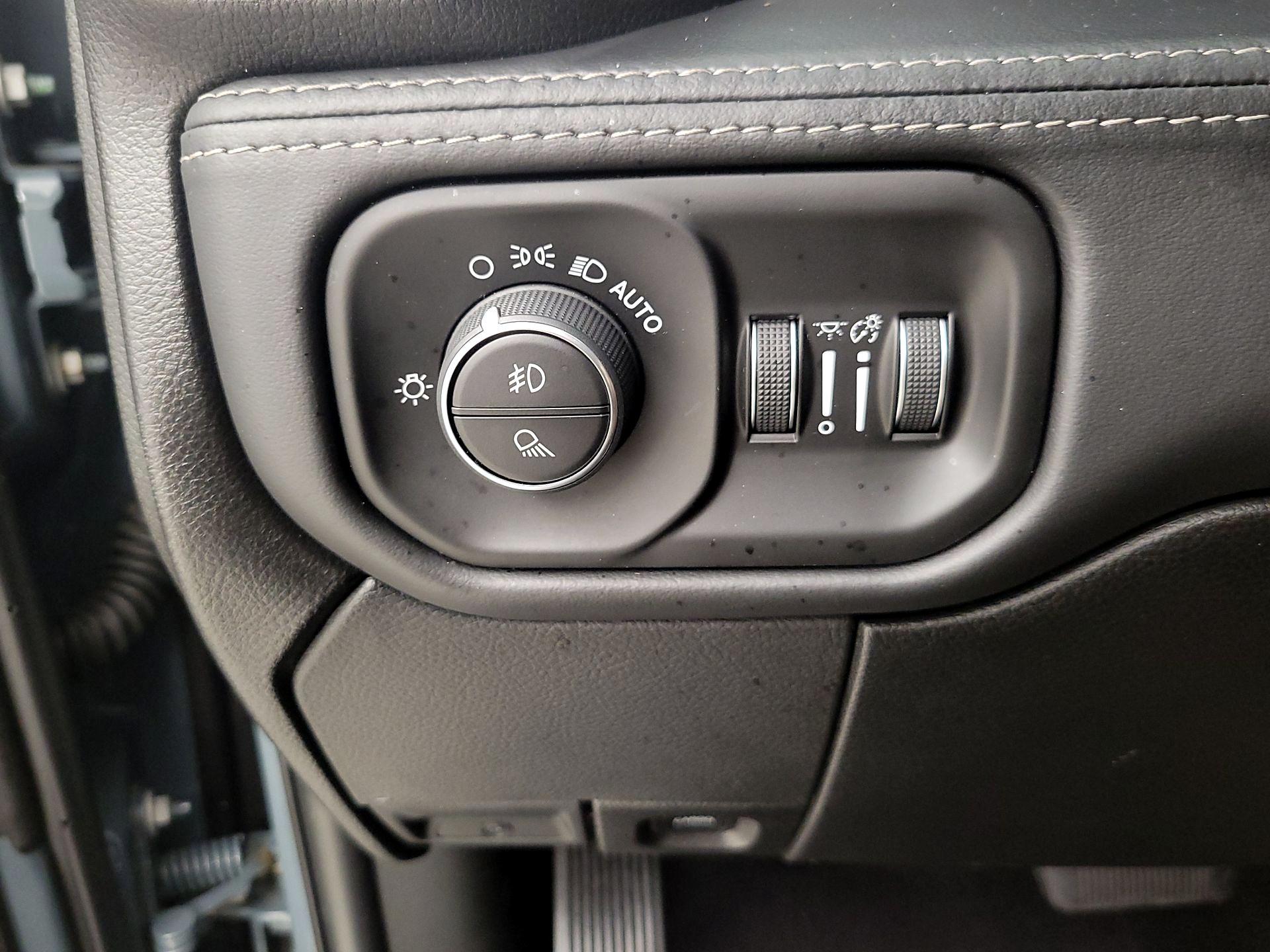 Thumbnail: 2021 RAM 2500 - 13
