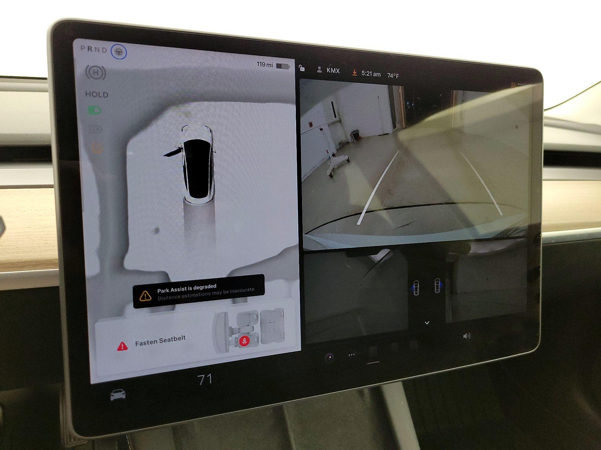 Thumbnail: 2023 Tesla Model 3 - 14