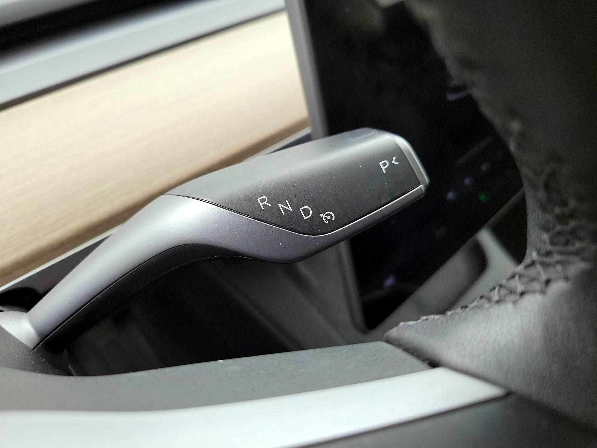 Thumbnail: 2023 Tesla Model 3 - 17