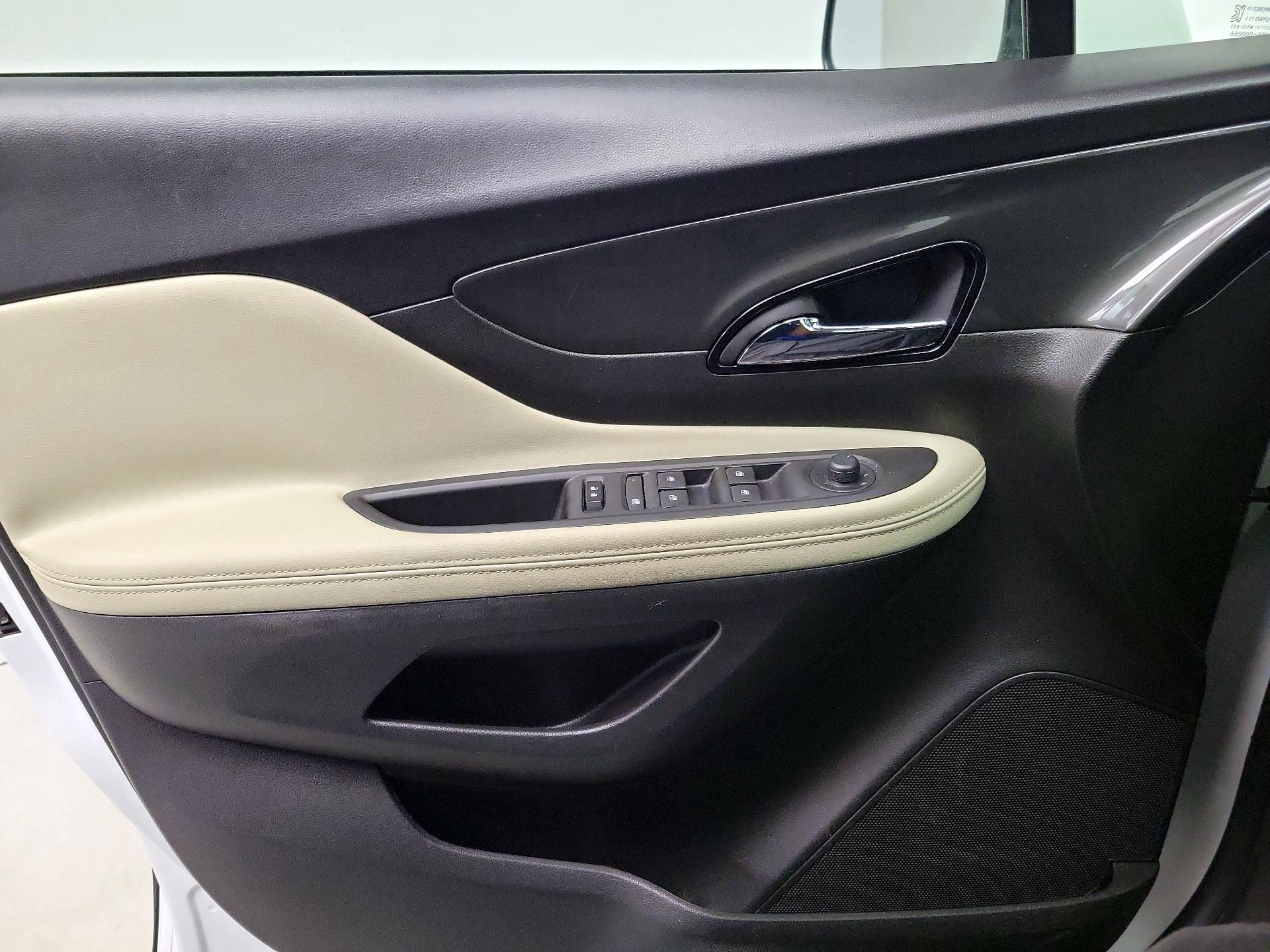 Thumbnail: 2017 Buick Encore - 12