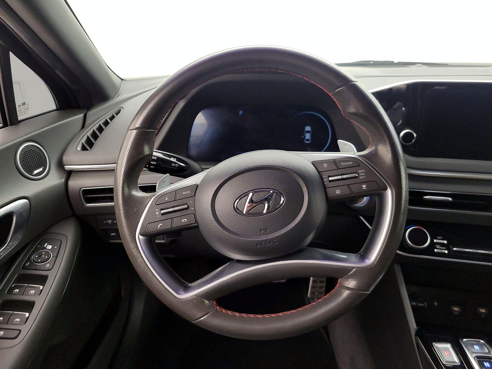 Thumbnail: 2023 Hyundai Sonata - 10