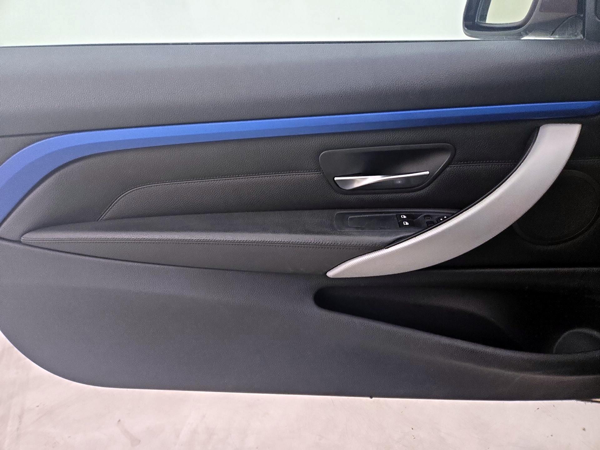 Thumbnail: 2015 BMW 4 Series - 12
