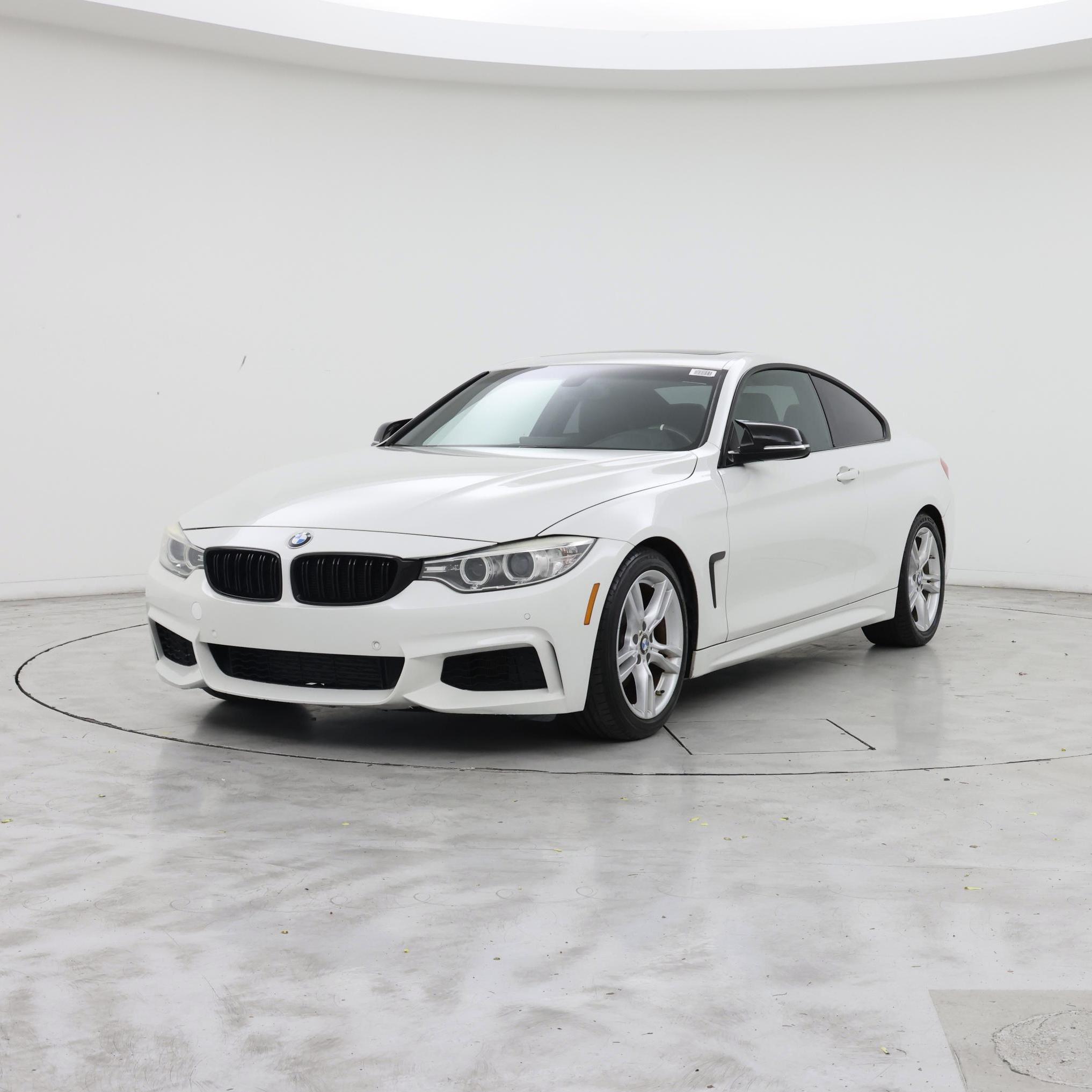 Thumbnail: 2015 BMW 4 Series - 4