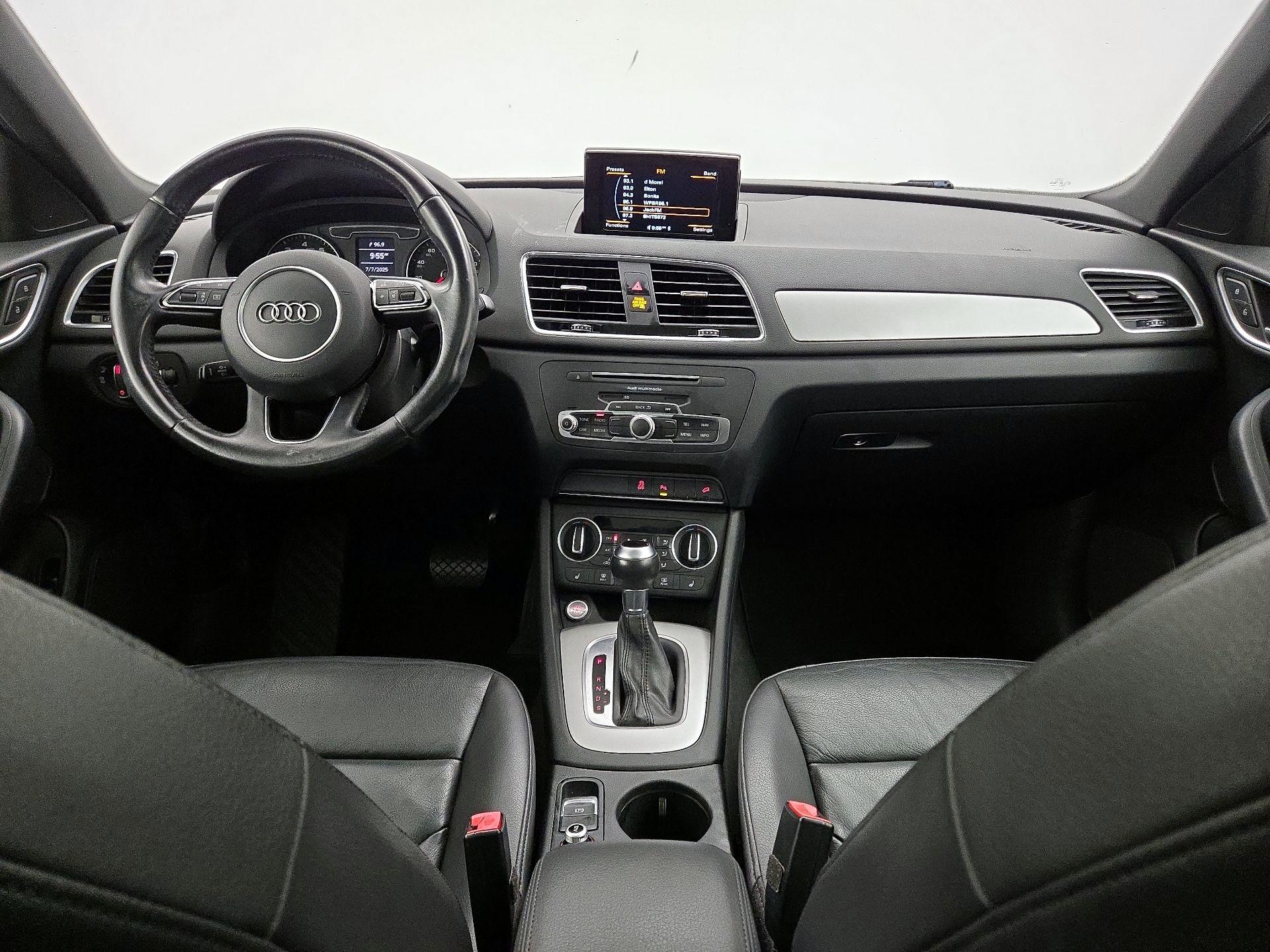Thumbnail: 2017 Audi Q3 - 9