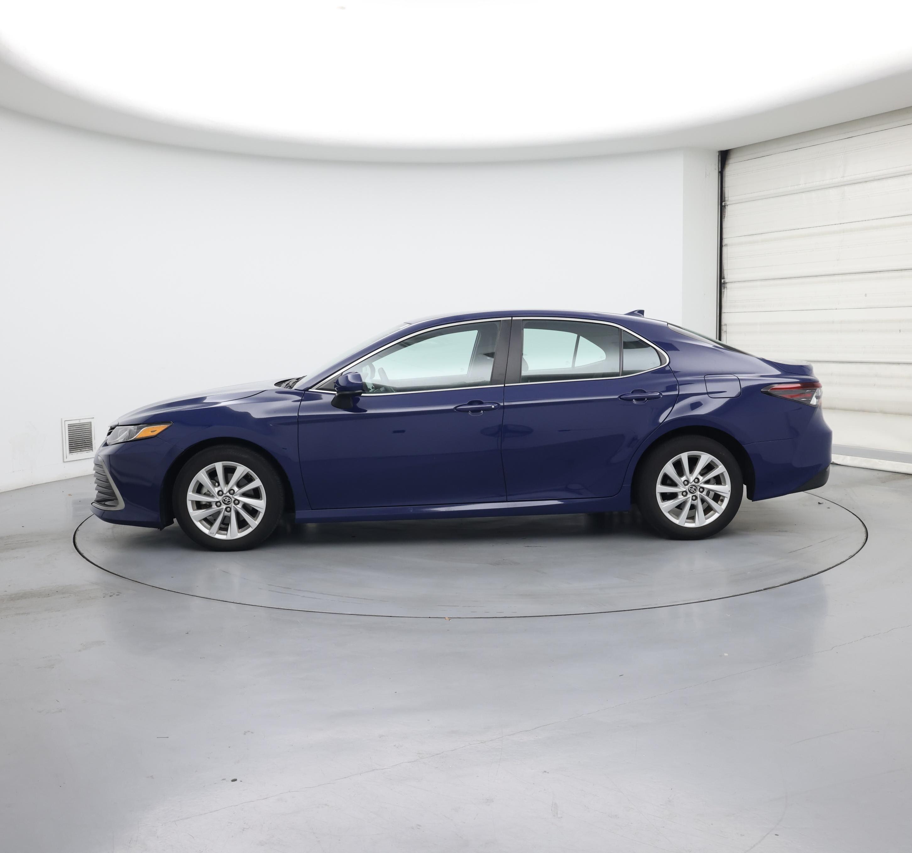 Thumbnail: 2023 Toyota Camry - 3