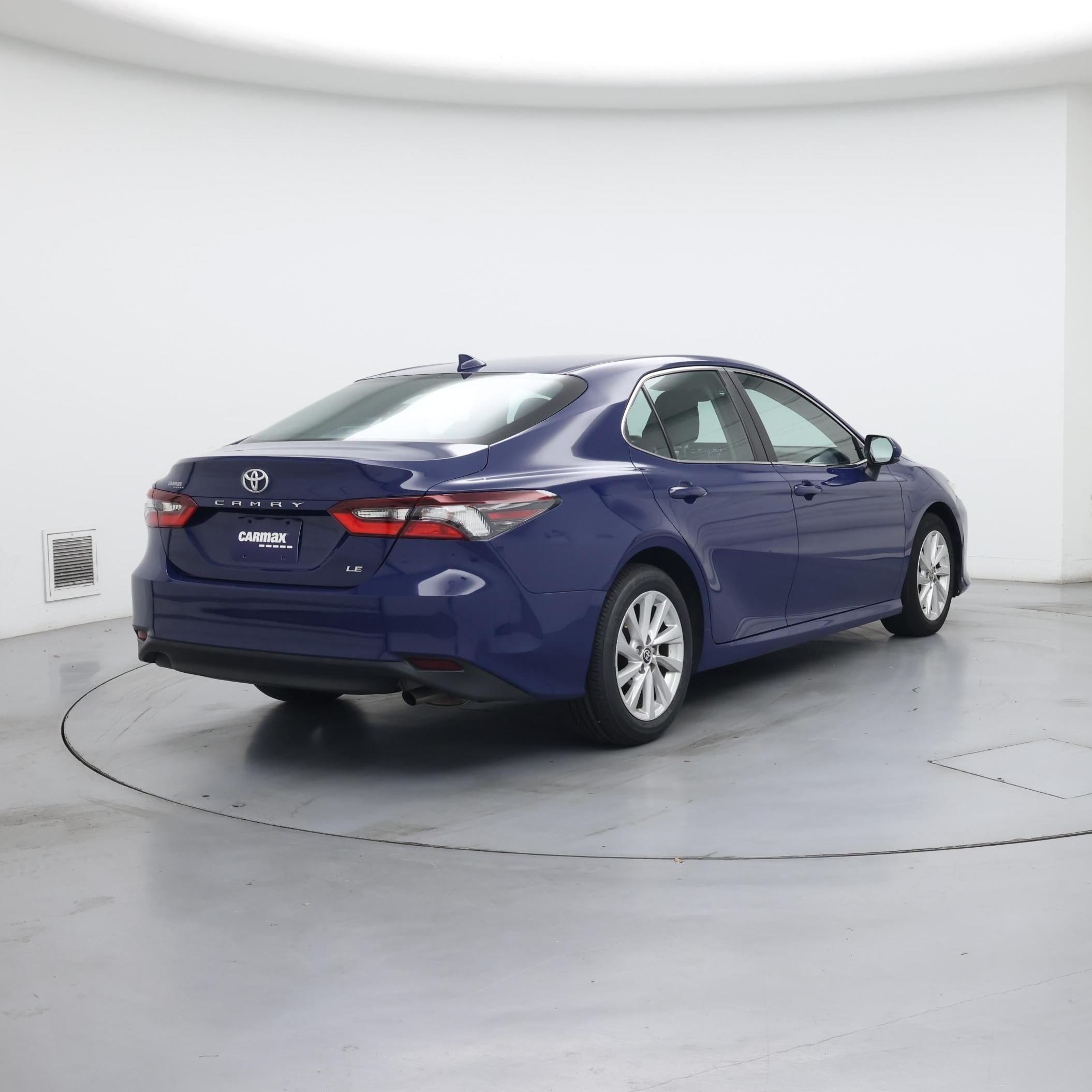 Thumbnail: 2023 Toyota Camry - 8