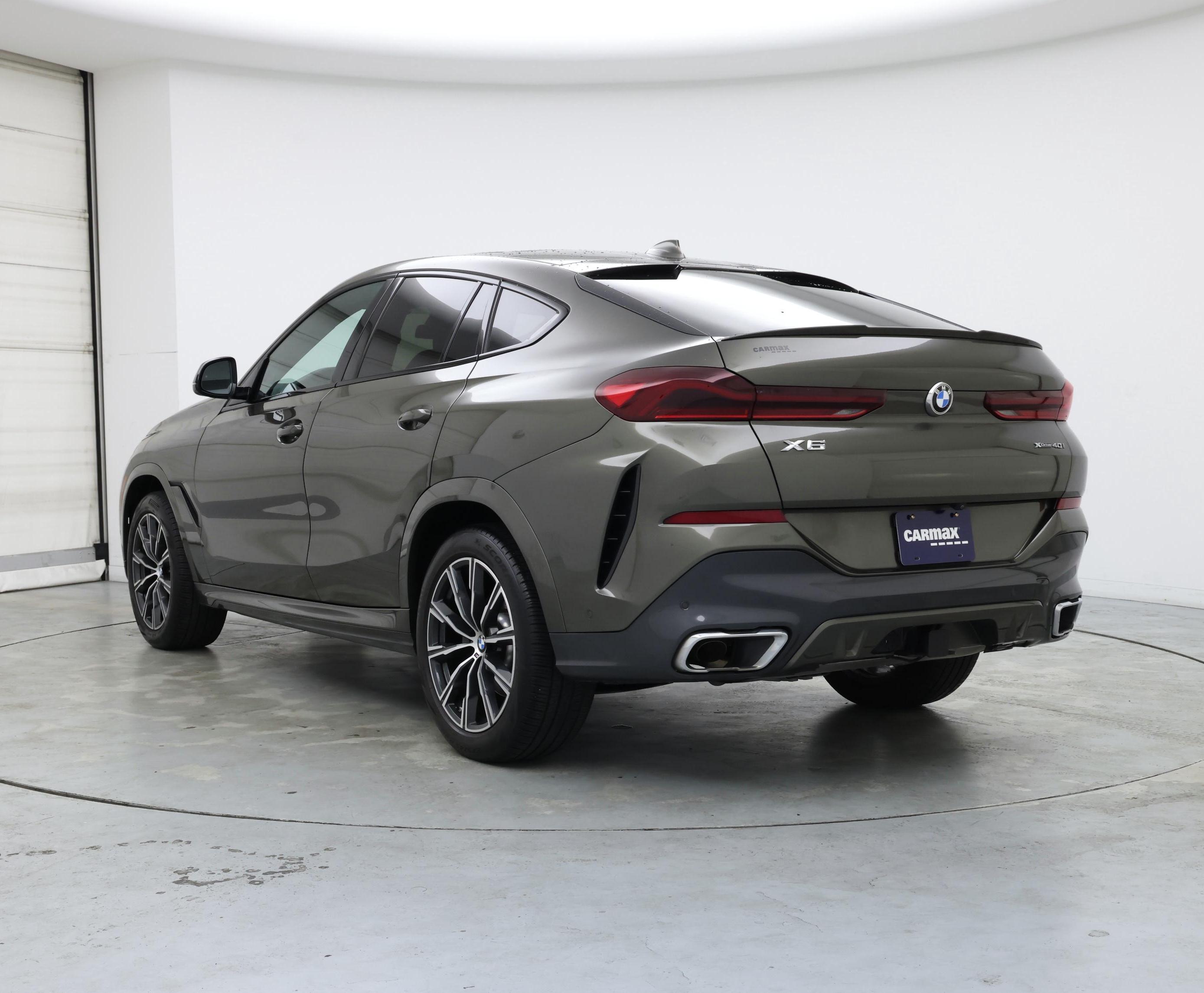 Thumbnail: 2022 BMW X6 - 2
