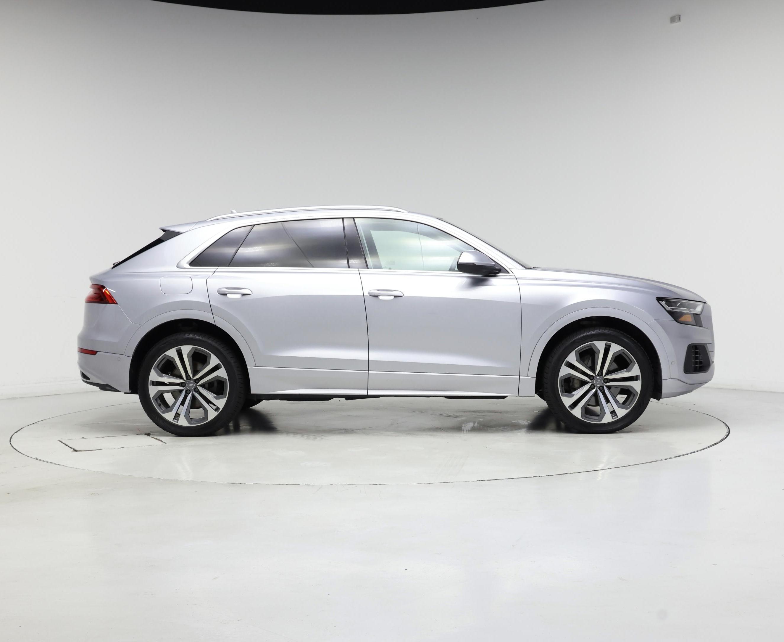 Thumbnail: 2020 Audi Q8 - 7