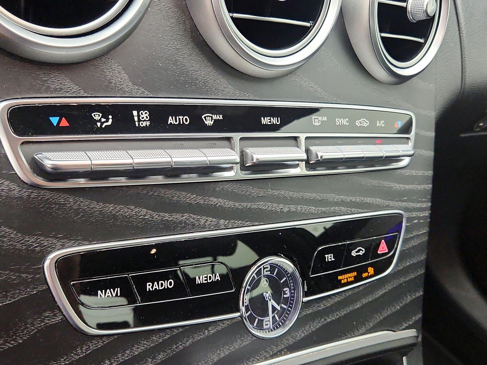 Thumbnail: 2020 Mercedes-Benz C-Class - 16