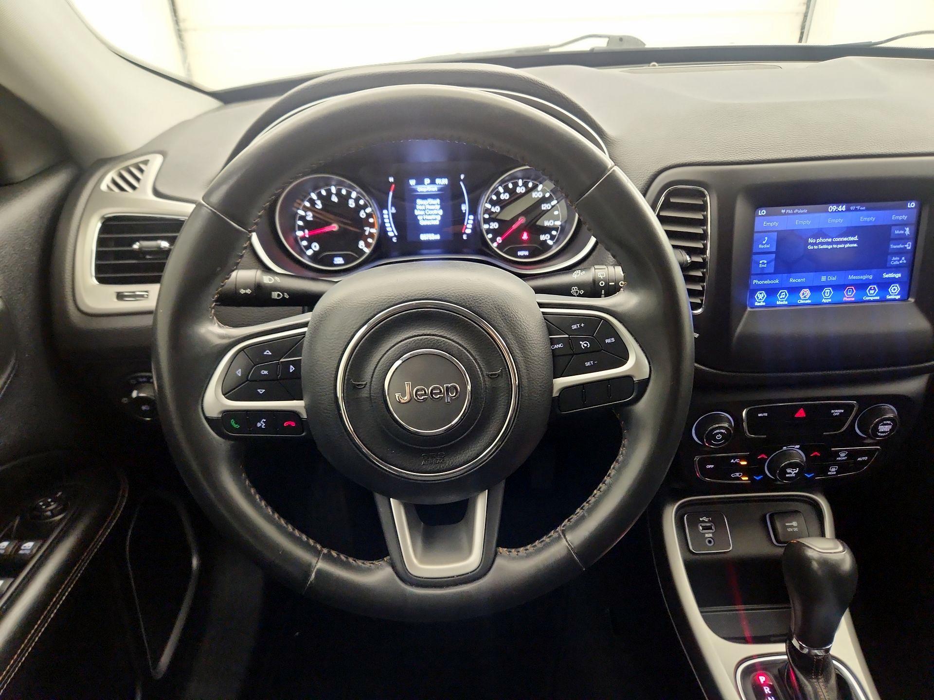 Thumbnail: 2019 Jeep Compass - 10