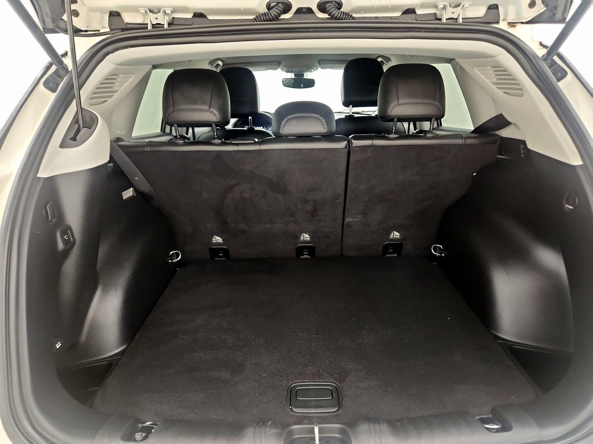 Thumbnail: 2019 Jeep Compass - 20