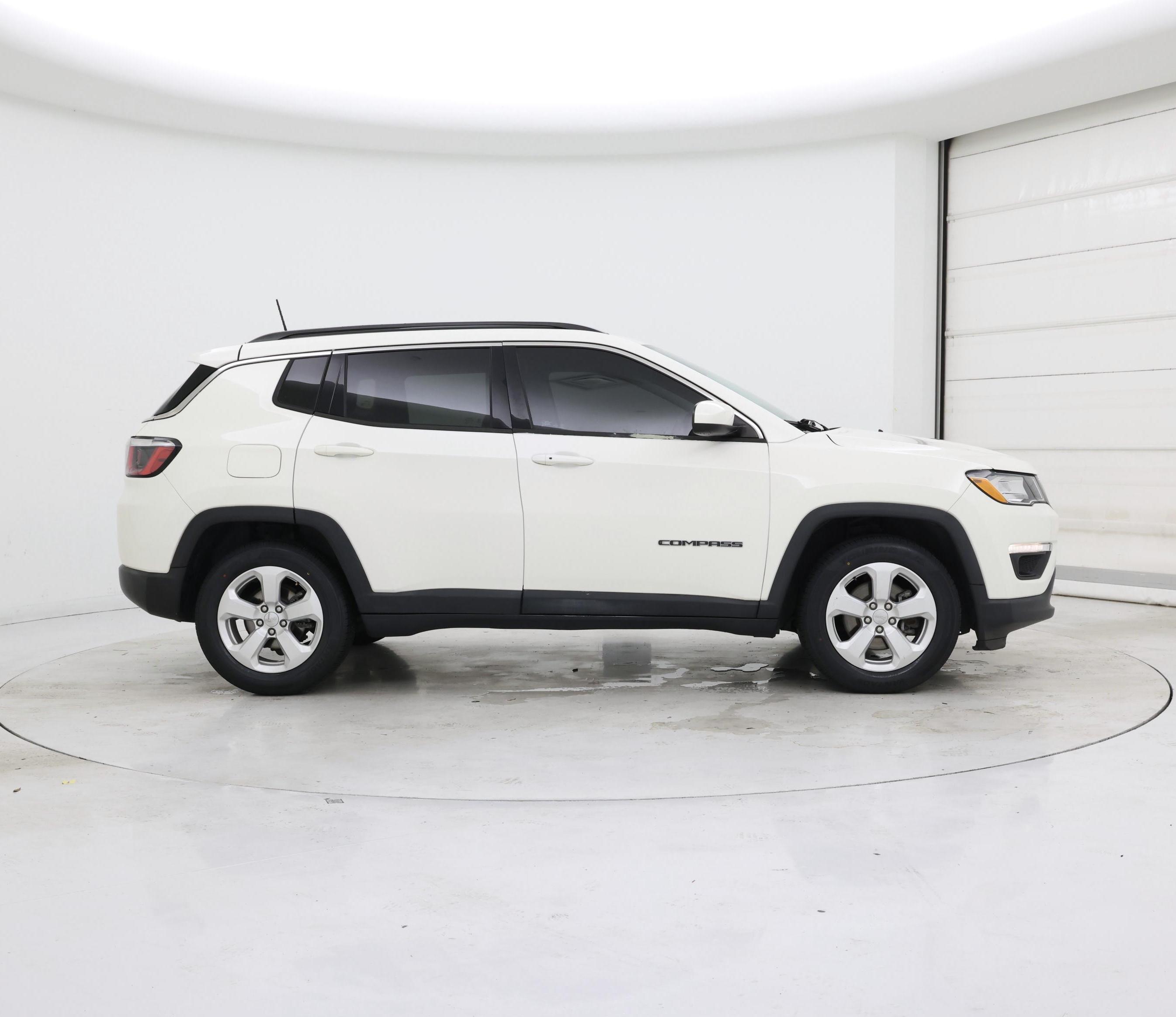 Thumbnail: 2019 Jeep Compass - 7