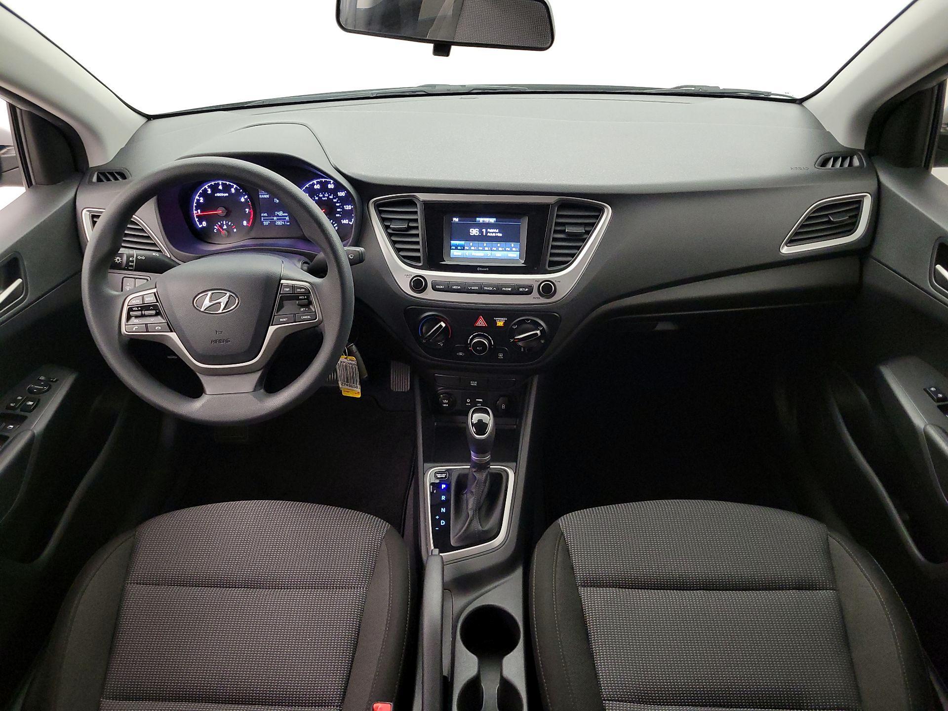 Thumbnail: 2022 Hyundai Accent - 9