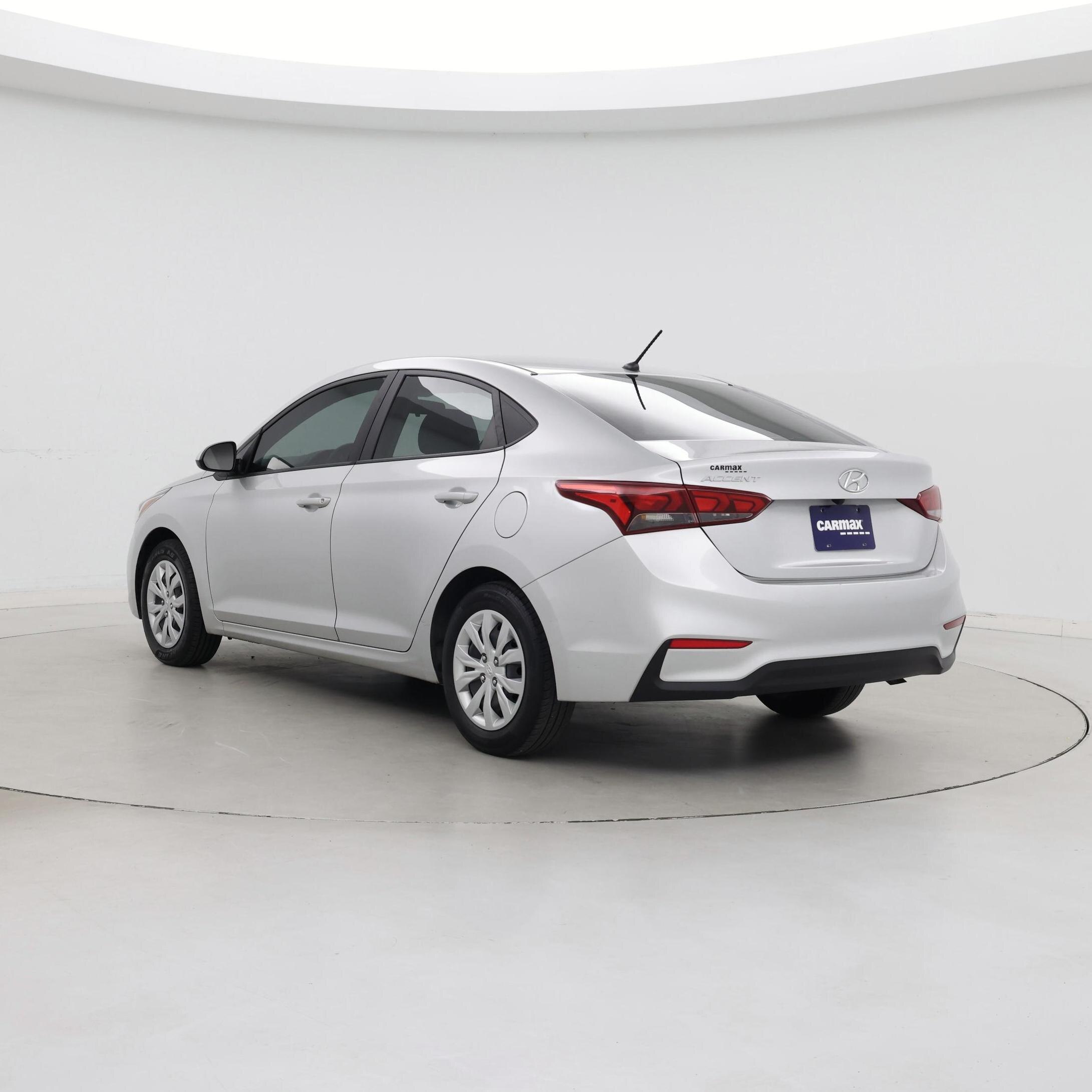 Thumbnail: 2022 Hyundai Accent - 2
