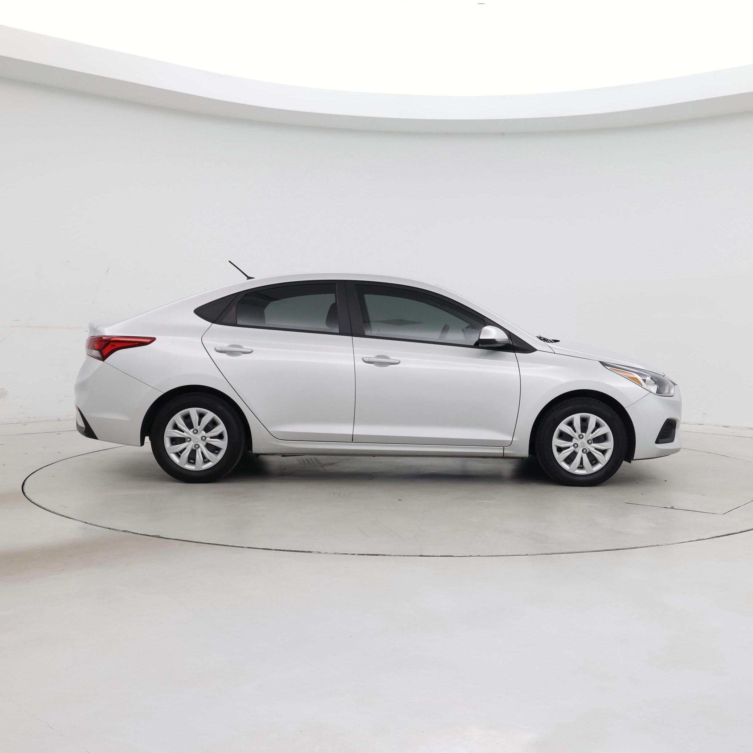 Thumbnail: 2022 Hyundai Accent - 7