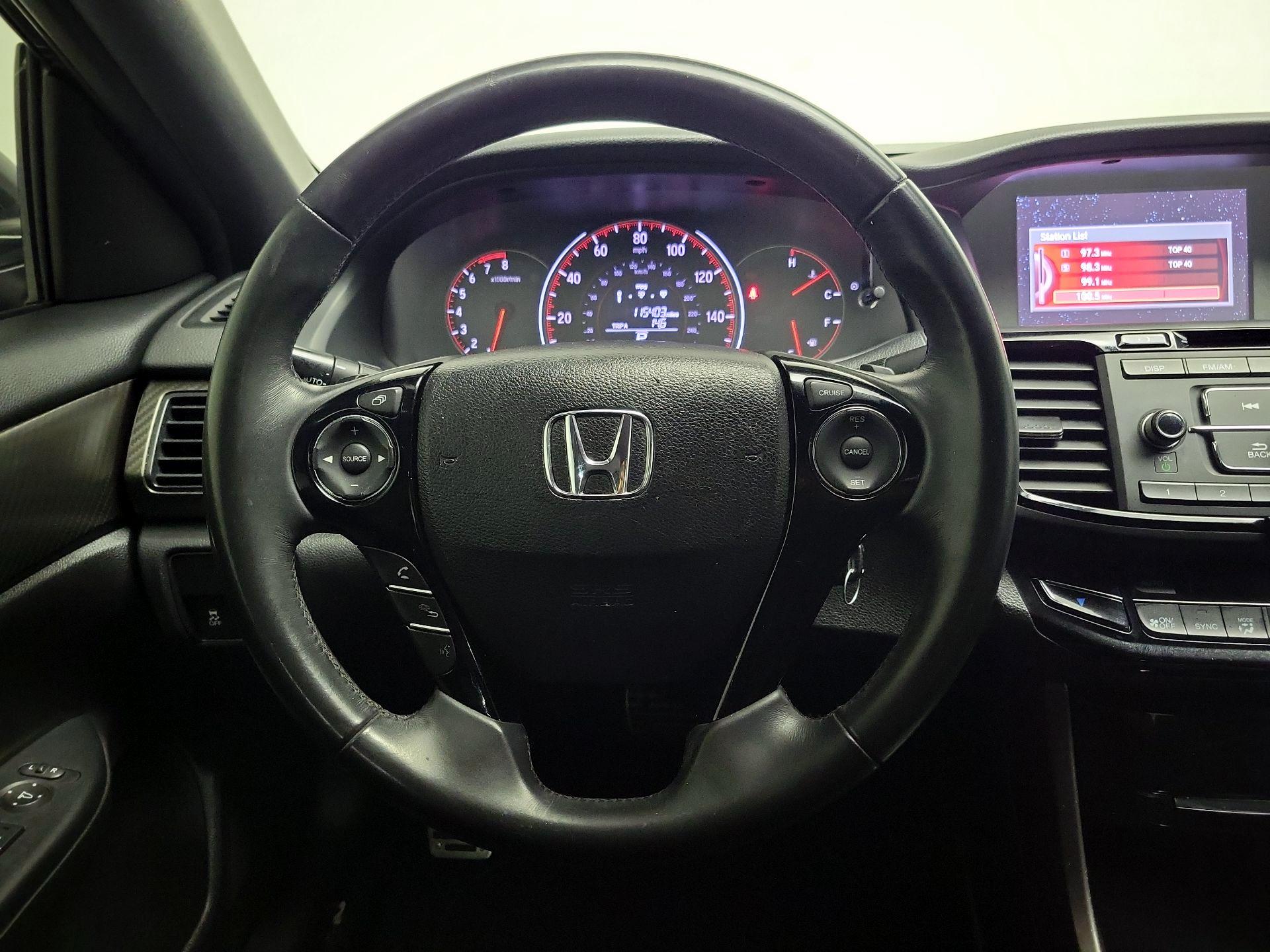 Thumbnail: 2017 Honda Accord - 10