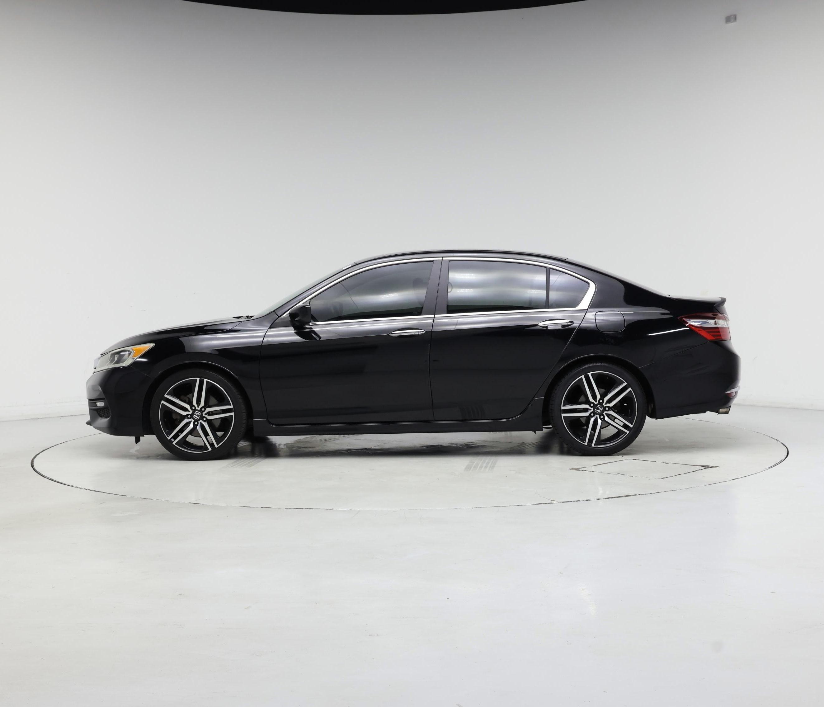 Thumbnail: 2017 Honda Accord - 3