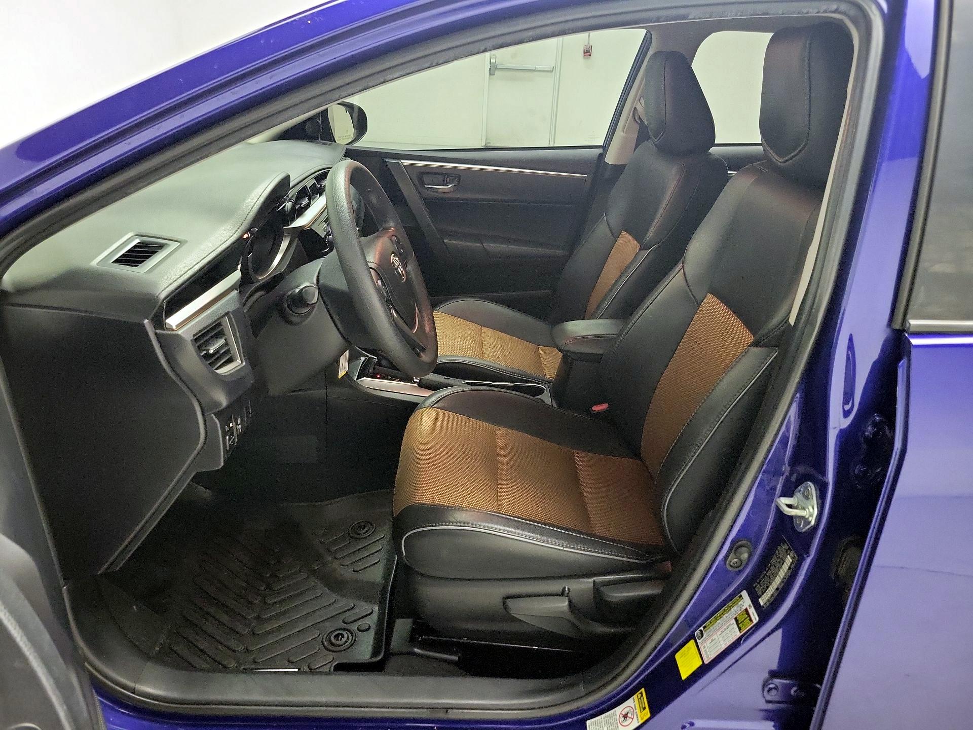 Thumbnail: 2016 Toyota Corolla - 11