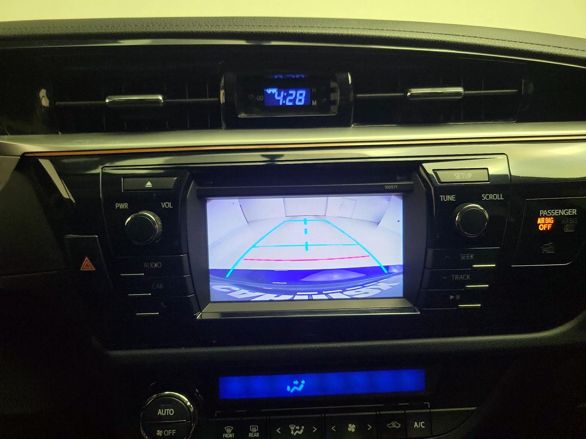 Thumbnail: 2016 Toyota Corolla - 14
