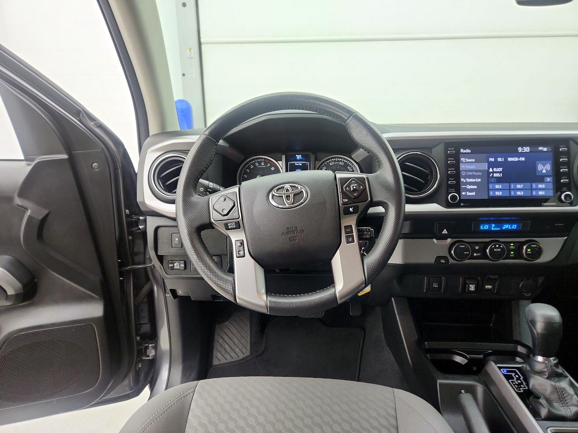 Thumbnail: 2021 Toyota Tacoma - 10