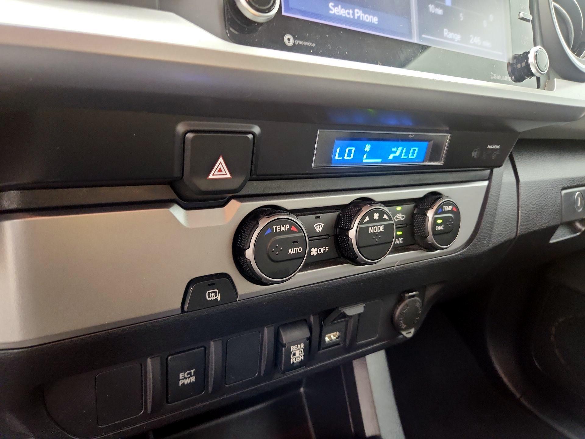 Thumbnail: 2021 Toyota Tacoma - 16