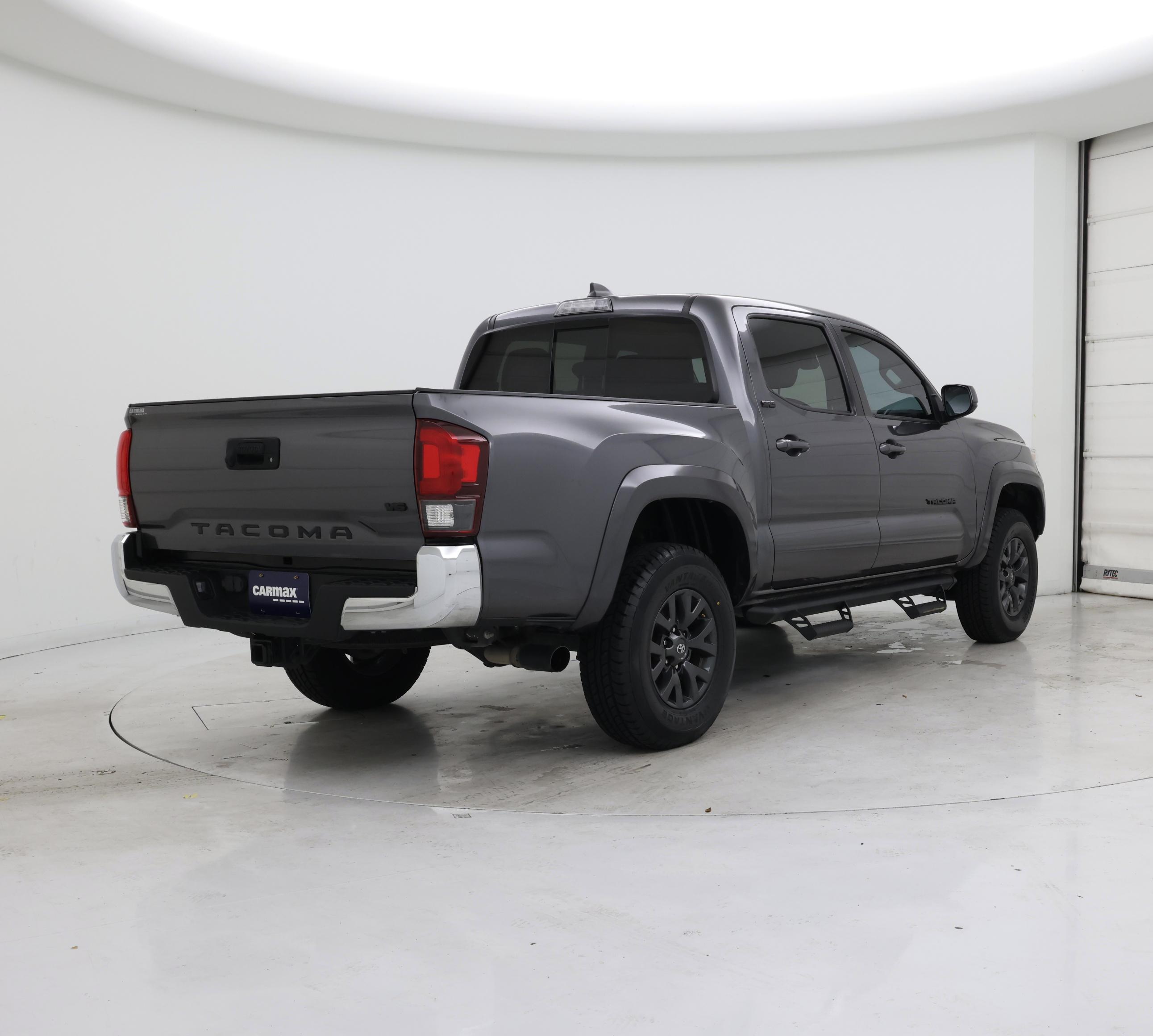 Thumbnail: 2021 Toyota Tacoma - 8