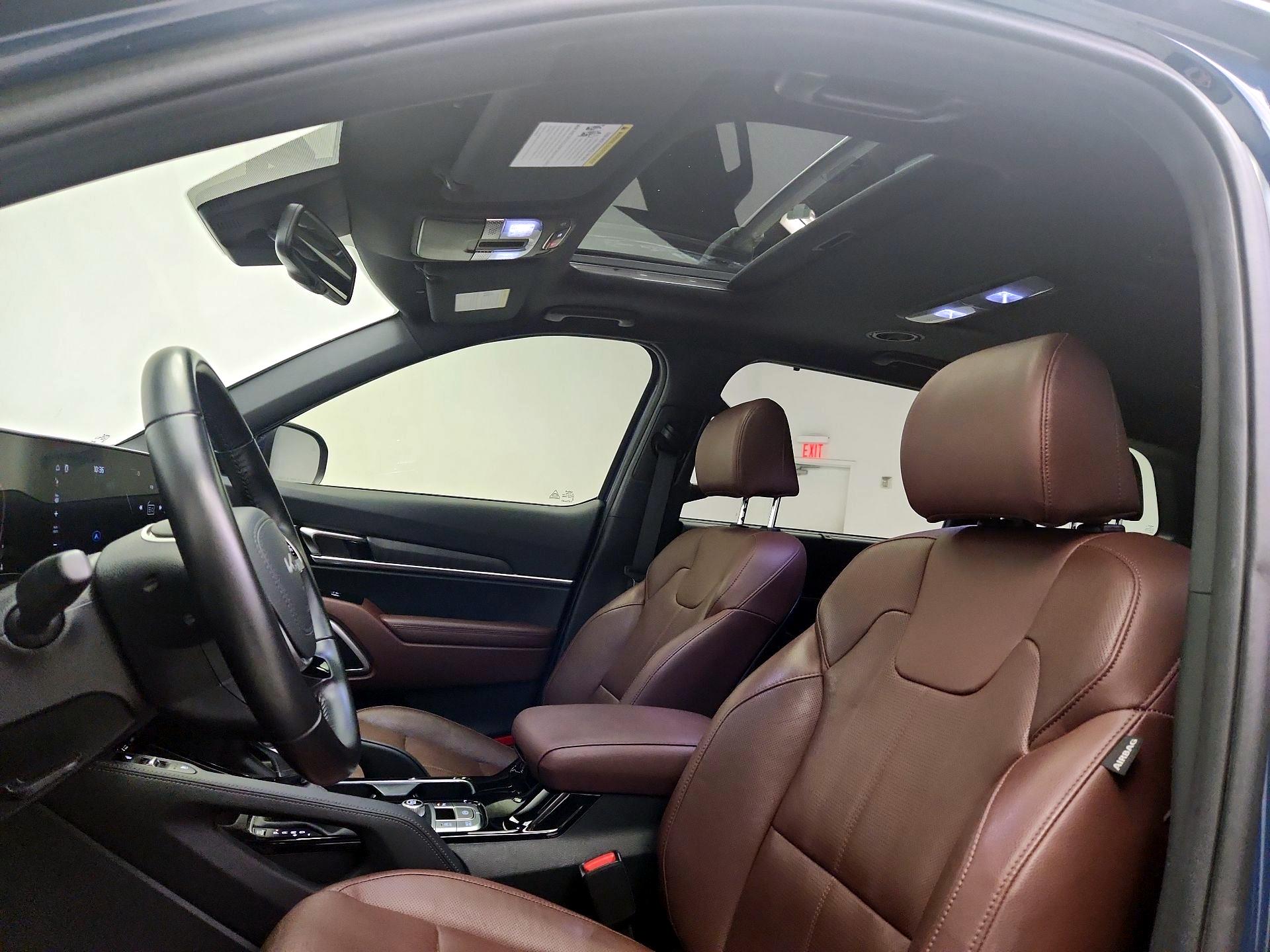 Thumbnail: 2023 Kia Telluride - 20