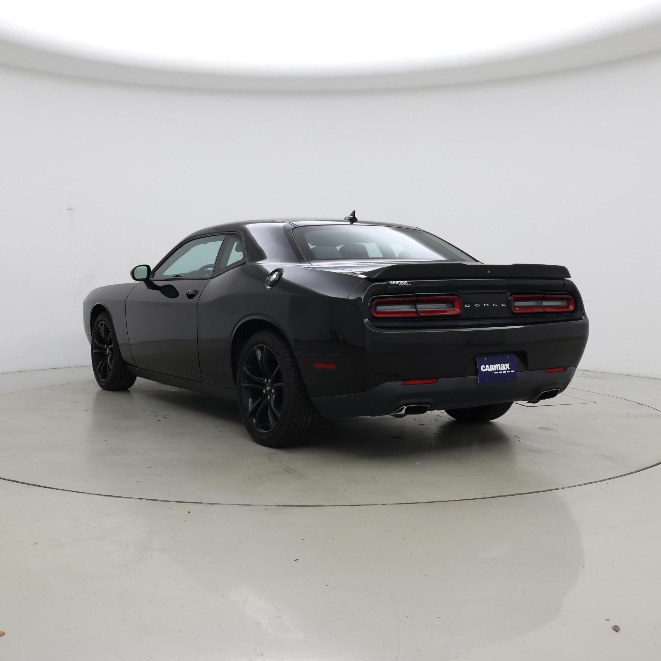 Thumbnail: 2018 Dodge Challenger - 2