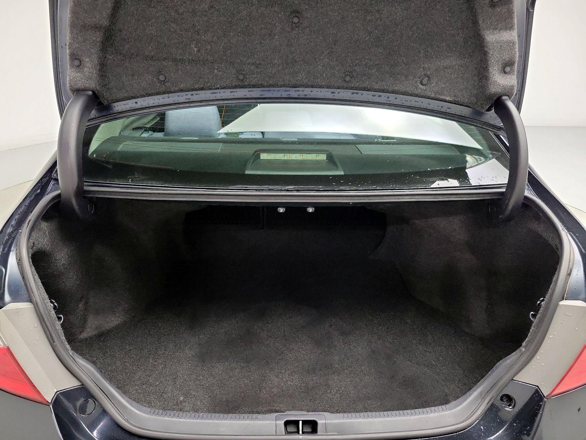 Thumbnail: 2016 Toyota Camry - 20