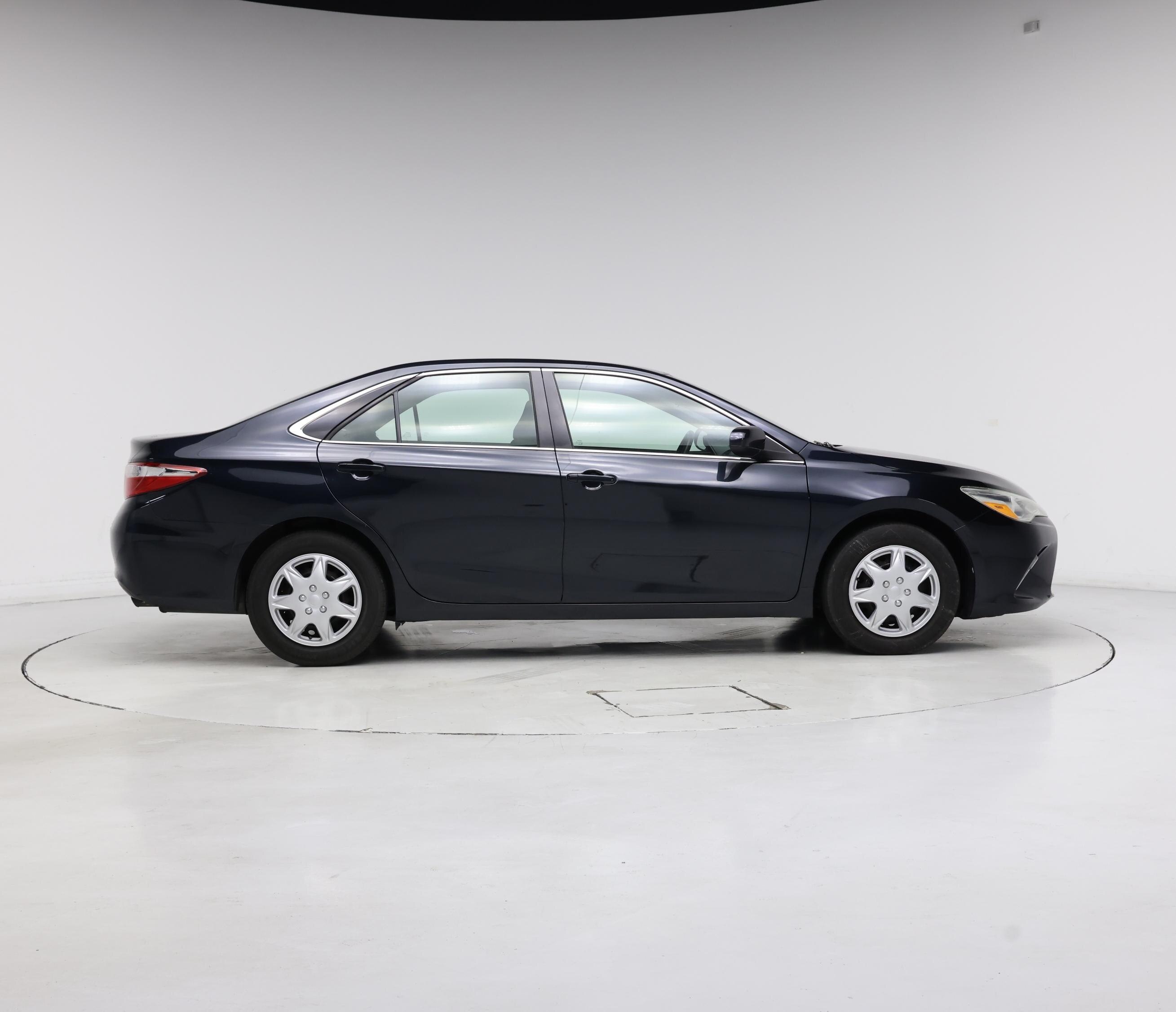 Thumbnail: 2016 Toyota Camry - 7