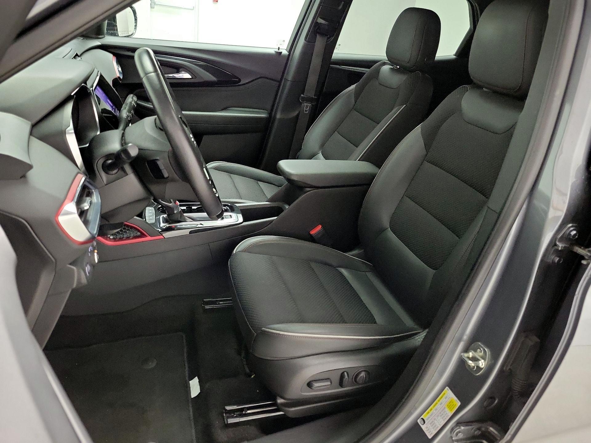 Thumbnail: 2021 Chevrolet TrailBlazer - 11