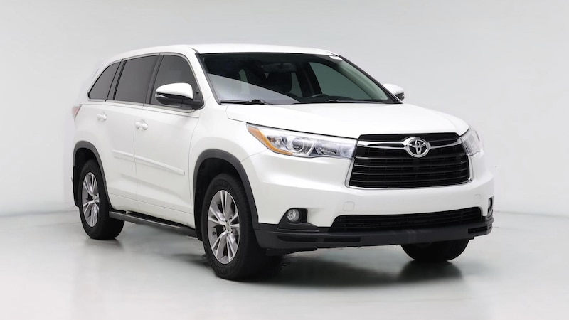 2015 Toyota Highlander Plus Hero Image