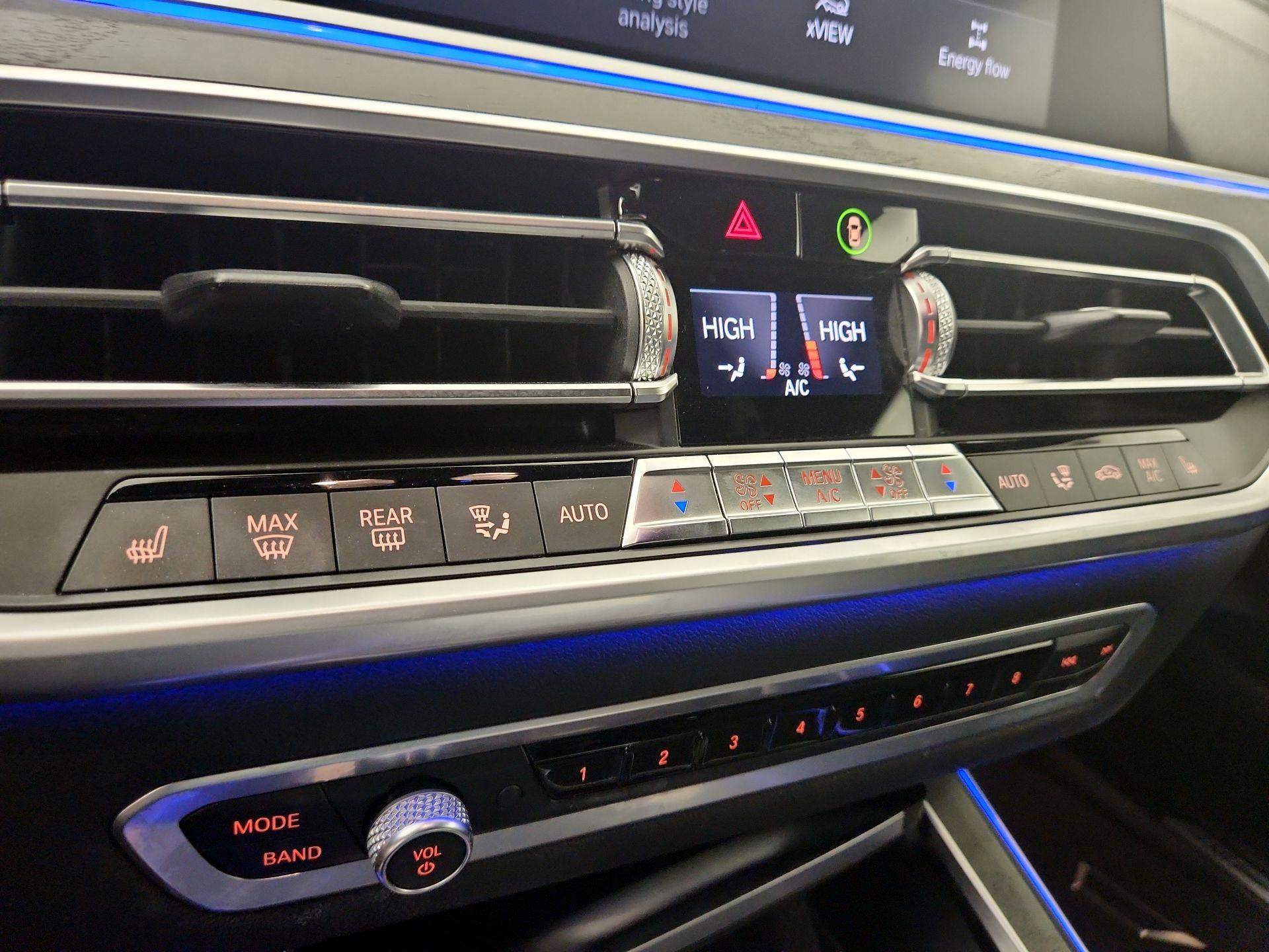 Thumbnail: 2021 BMW X7 - 17