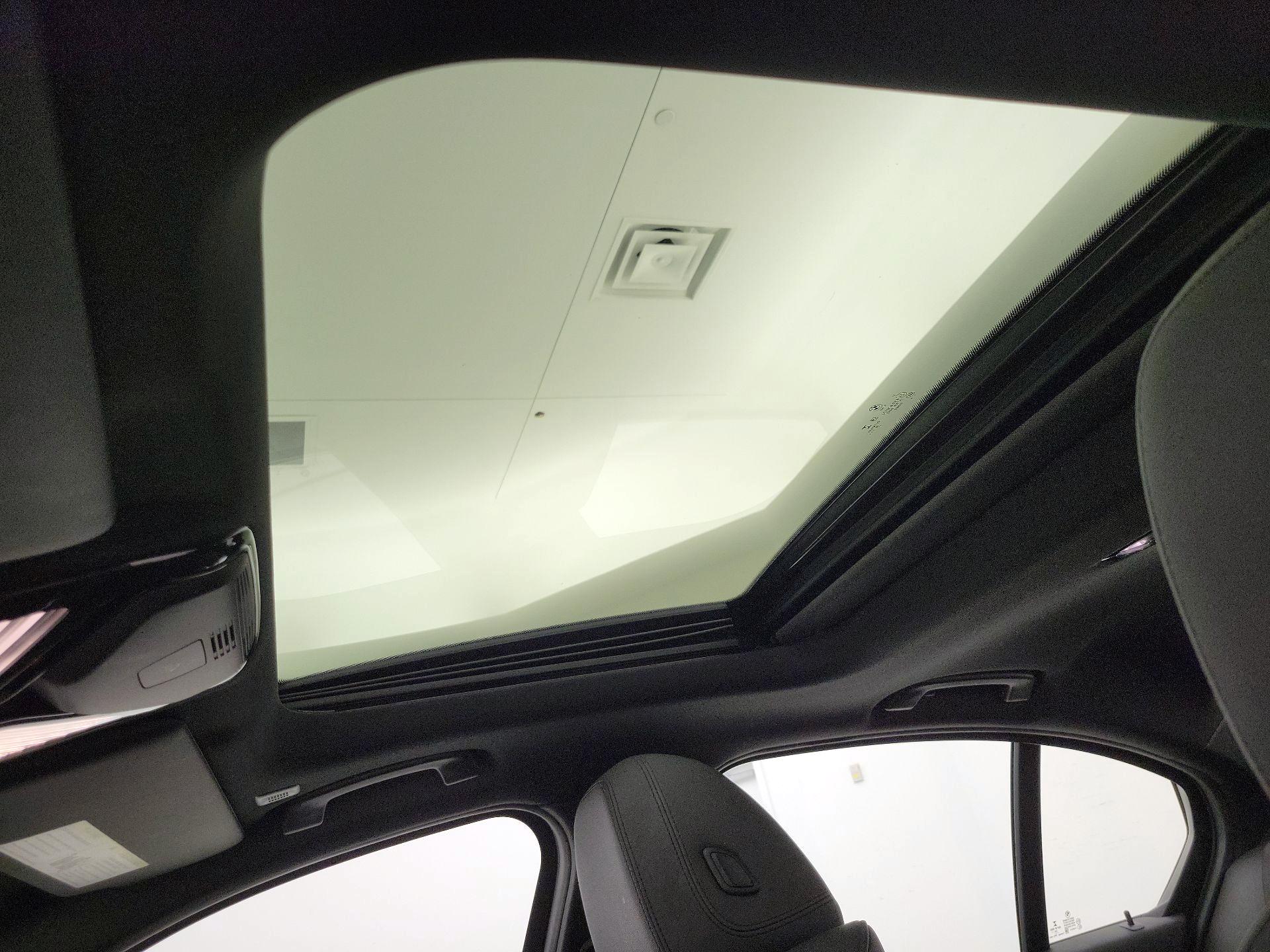 Thumbnail: 2021 BMW 3 Series - 20