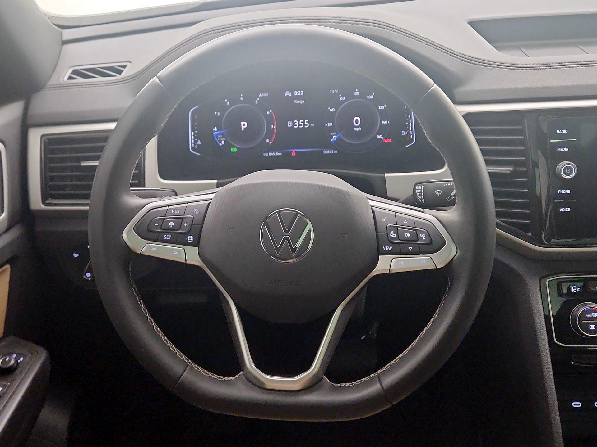 Thumbnail: 2022 Volkswagen Atlas - 10