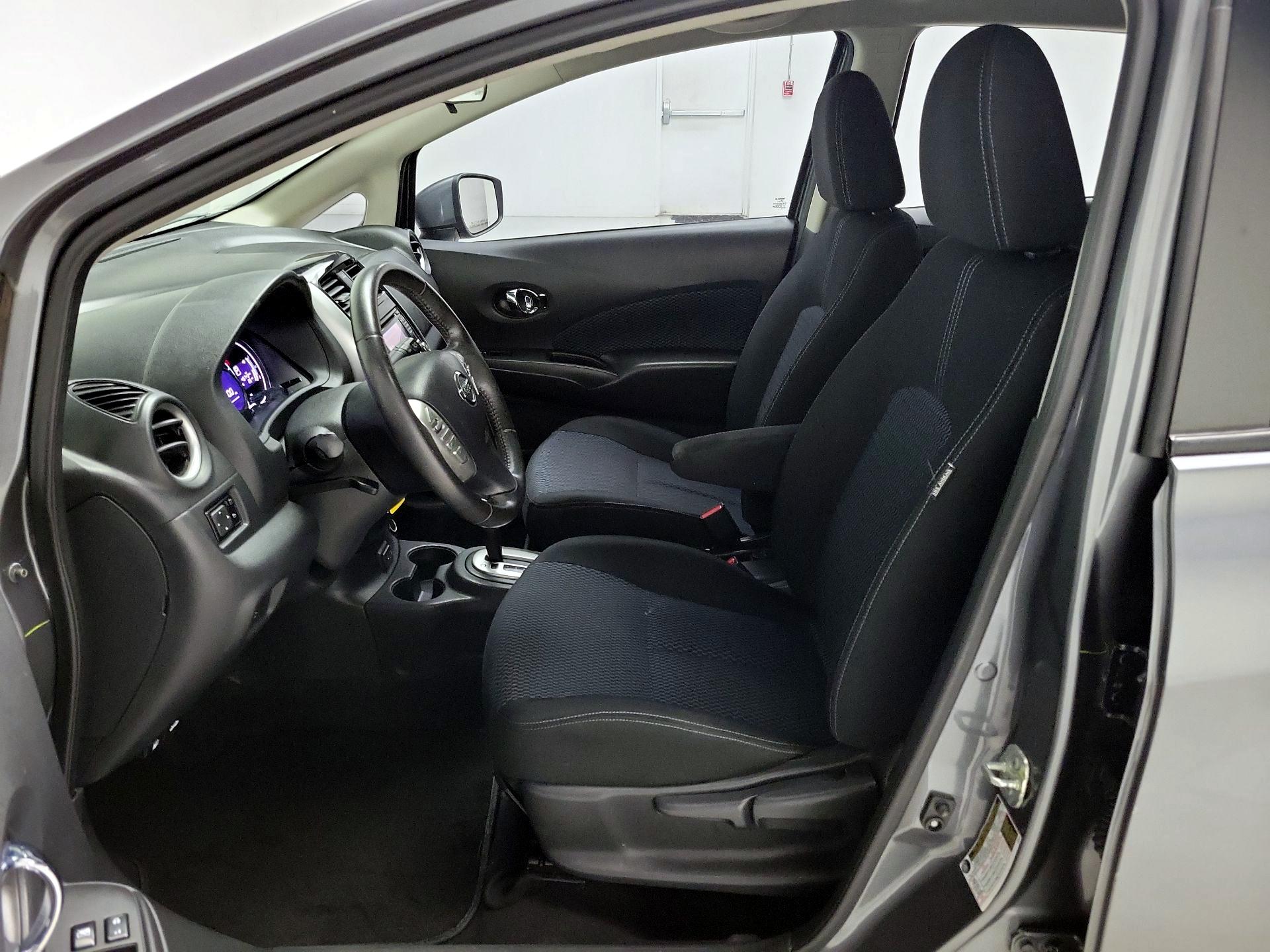 Thumbnail: 2017 Nissan Versa Note - 11