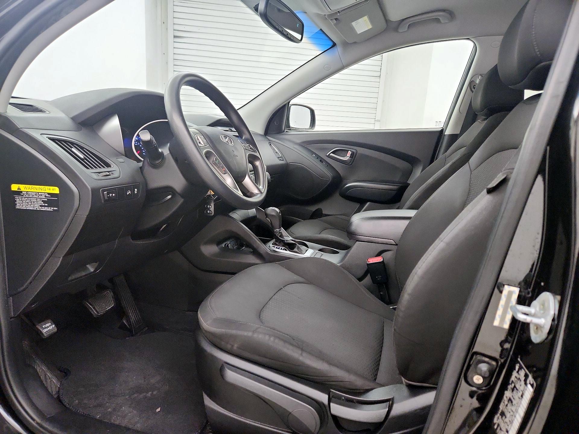 Thumbnail: 2014 Hyundai Tucson - 11