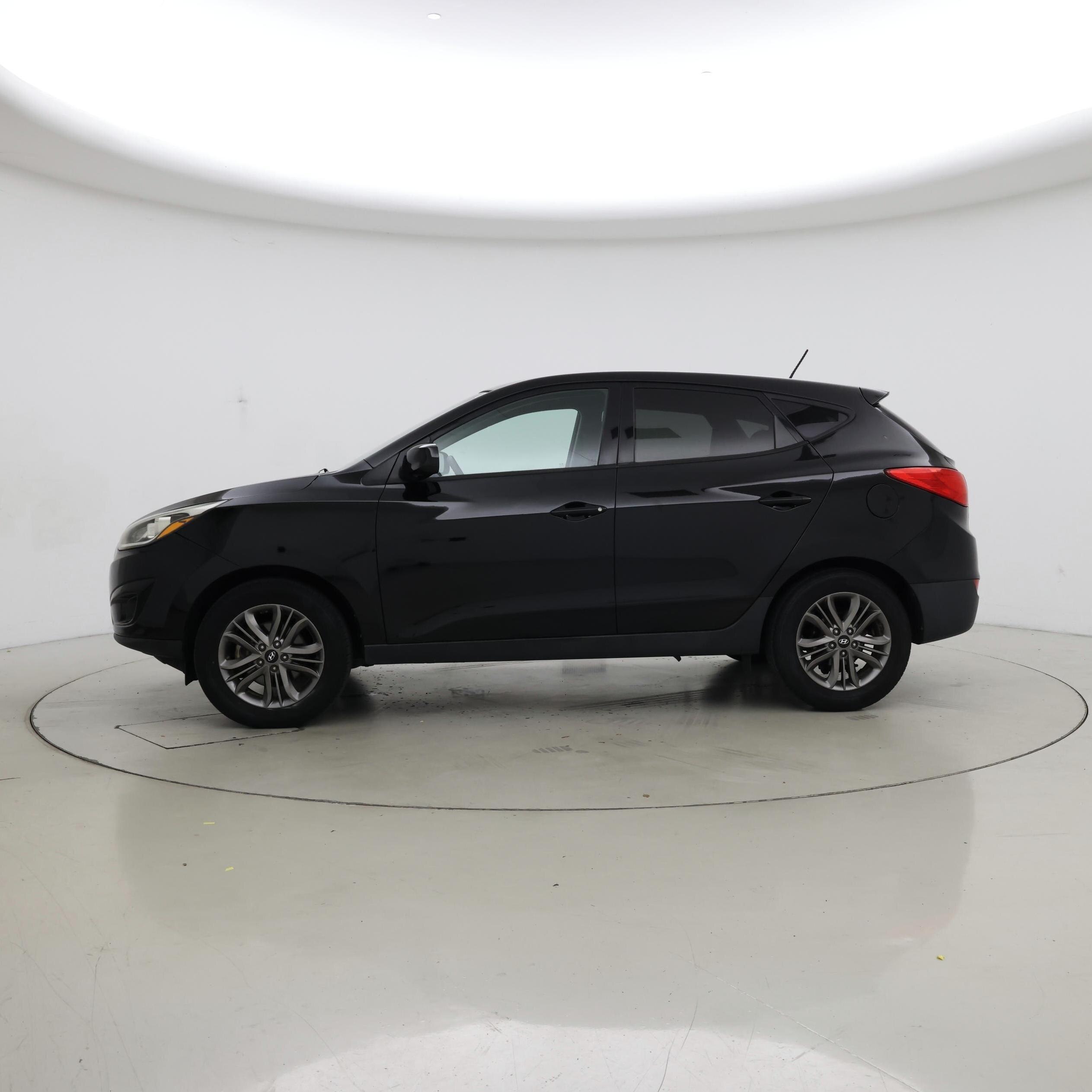 Thumbnail: 2014 Hyundai Tucson - 3