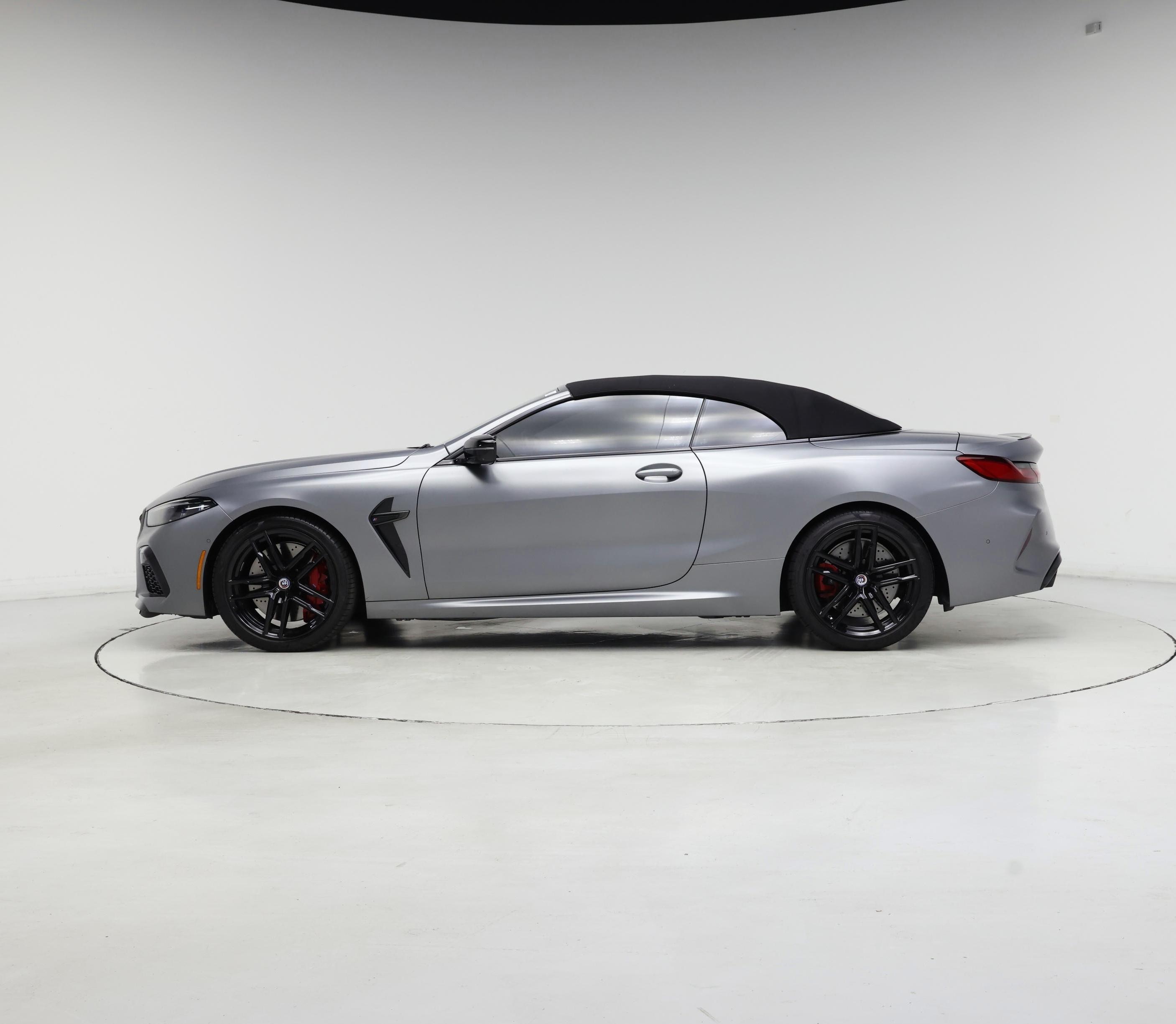 Thumbnail: 2023 BMW M8 - 3