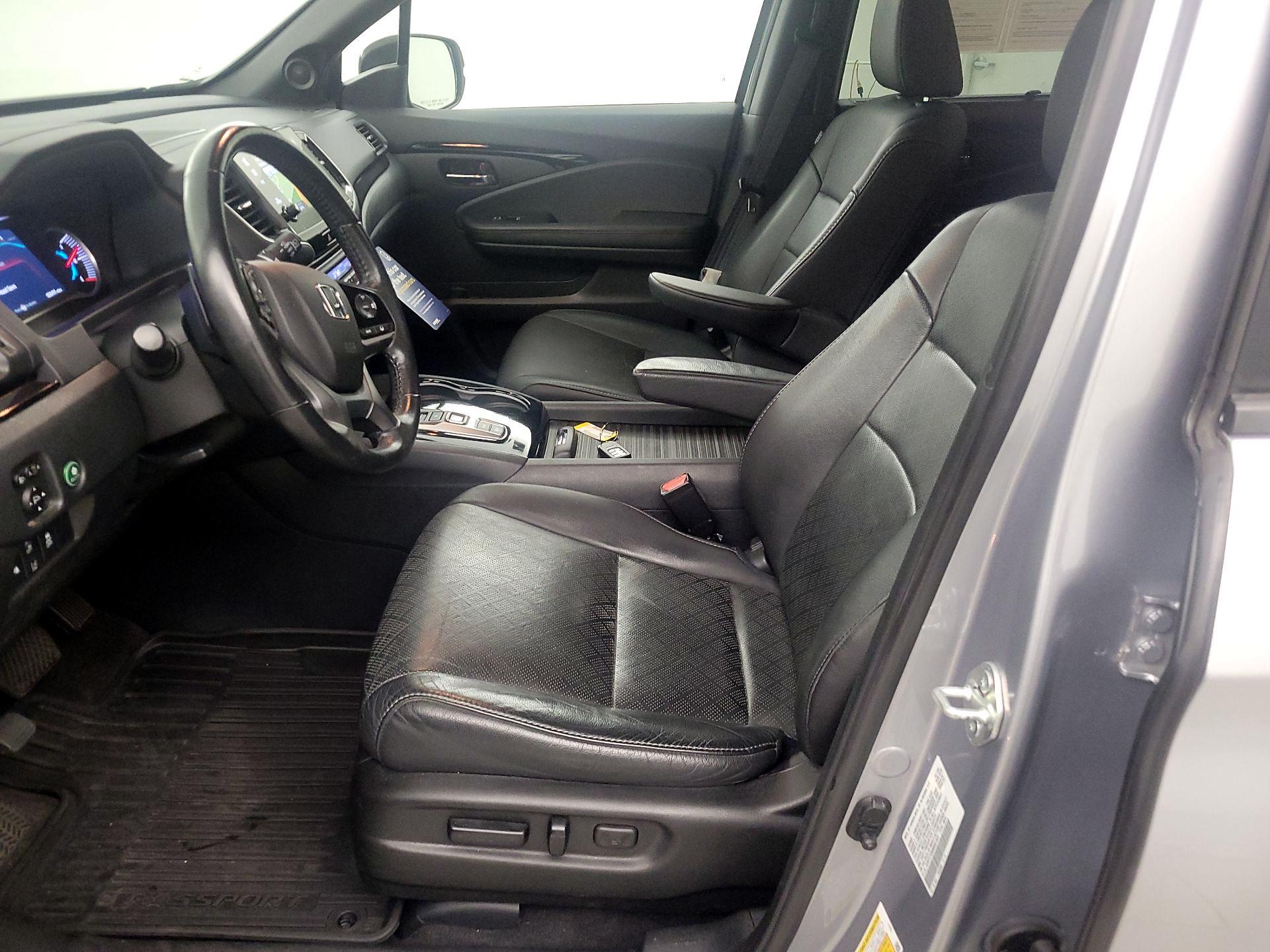 Thumbnail: 2021 Honda Passport - 11